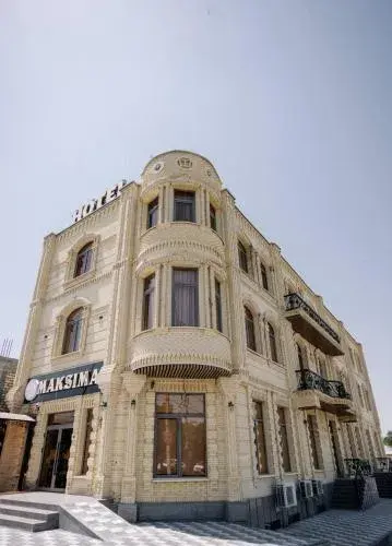 Maksima Maksima
