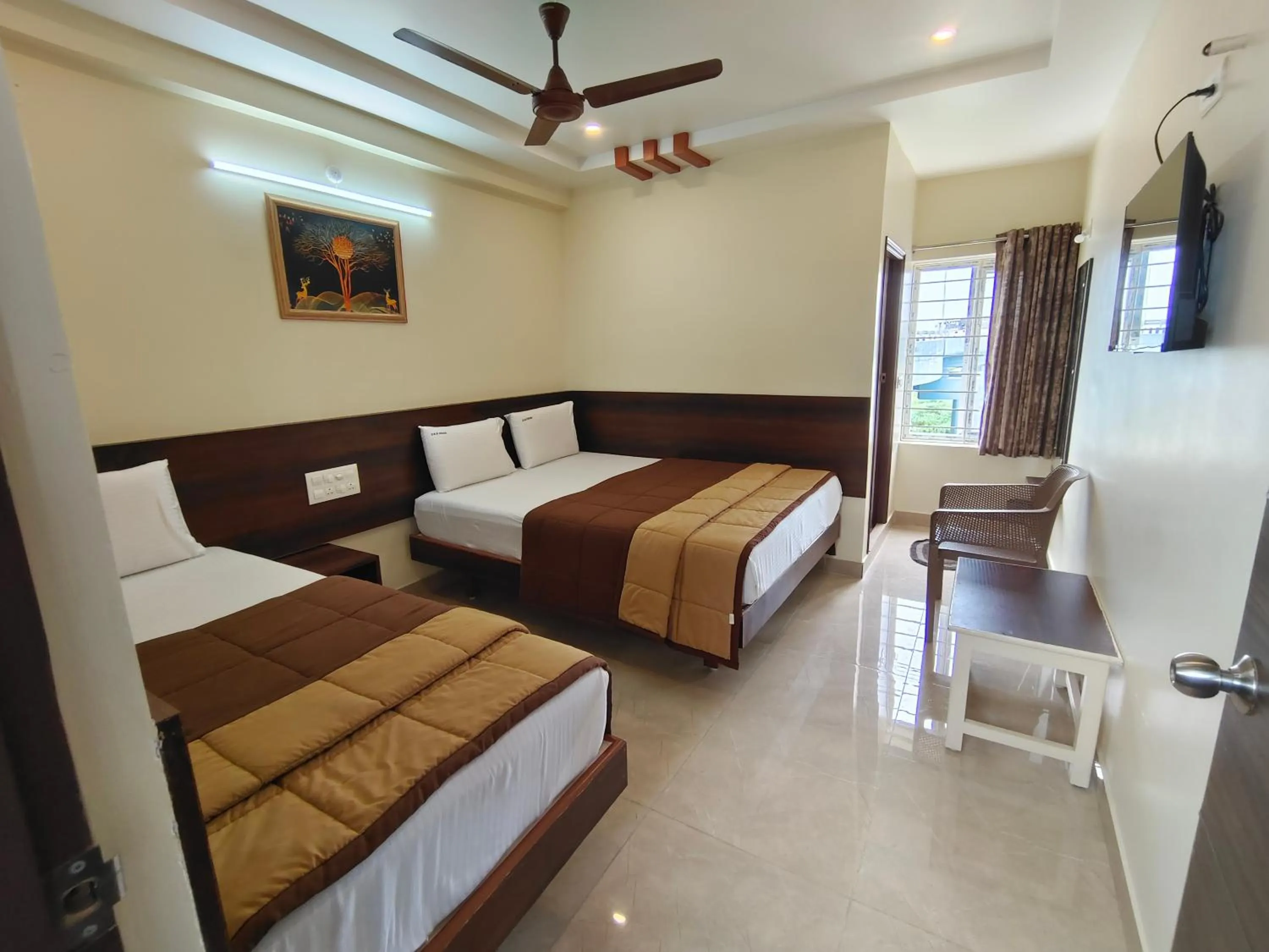 Bed in Hotel DKR Grand