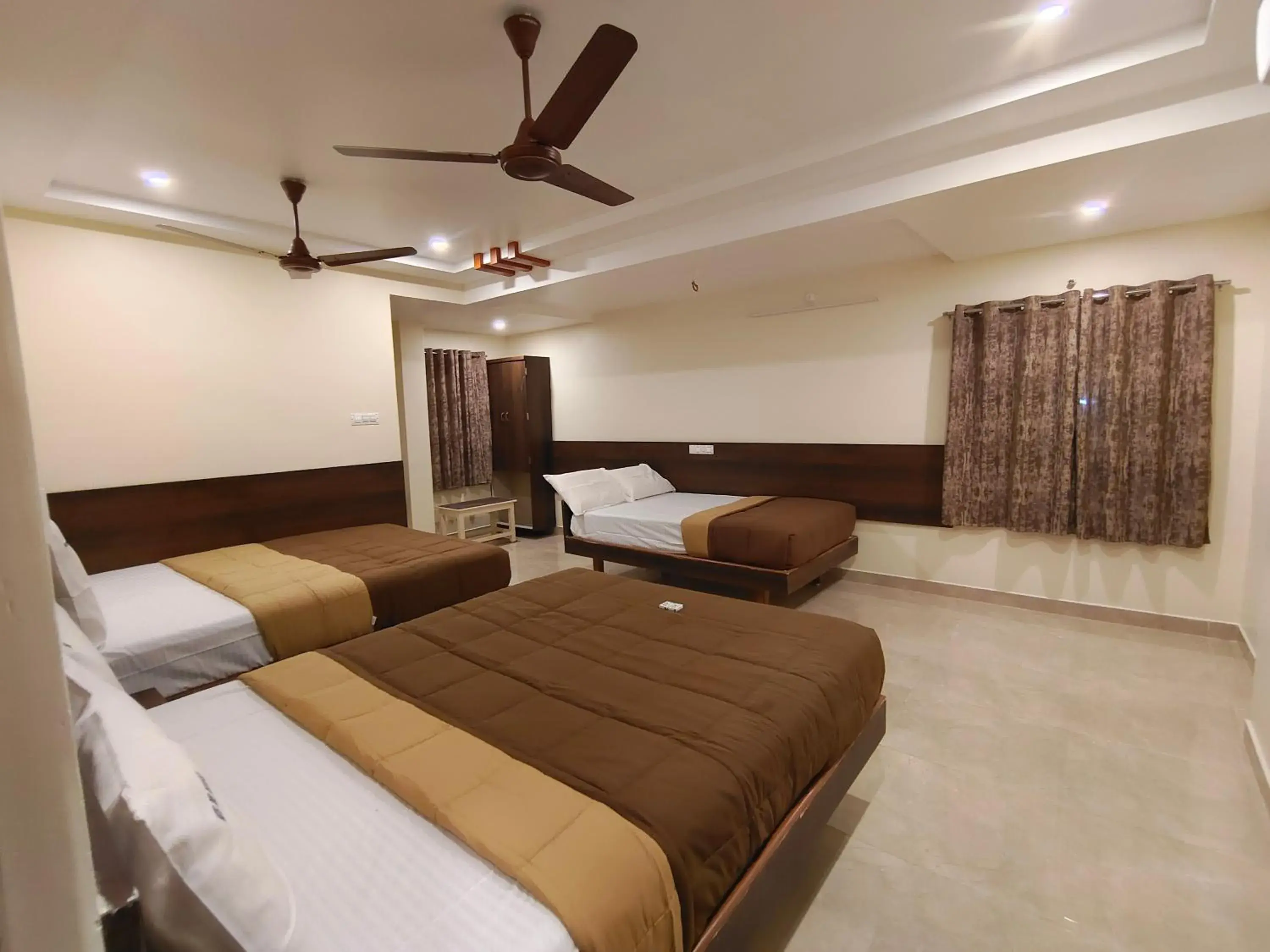 Bed in Hotel DKR Grand Bed in Hotel DKR Grand