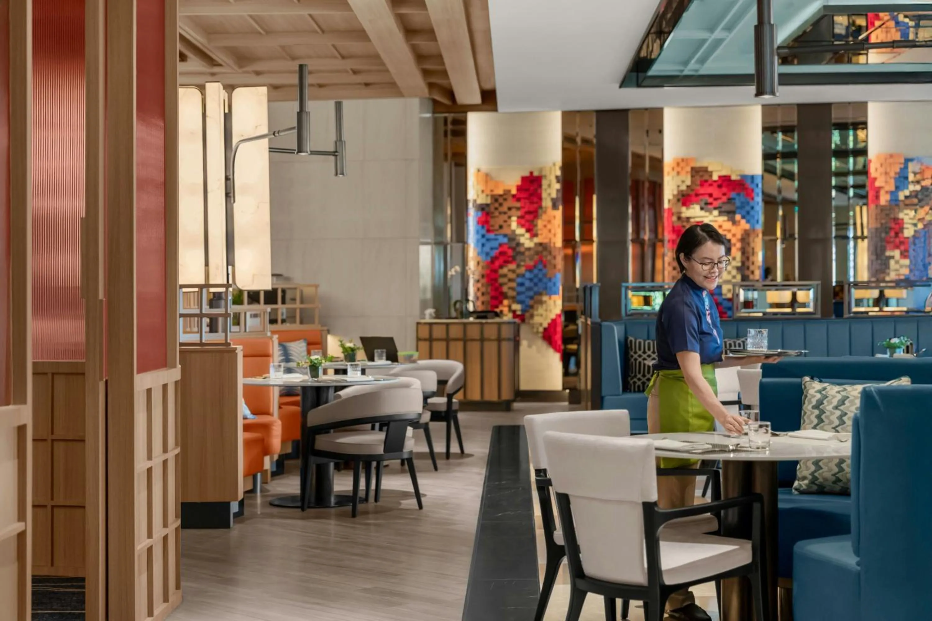 Restaurant/places to eat in Marriott Executive Apartments Kuala Lumpur