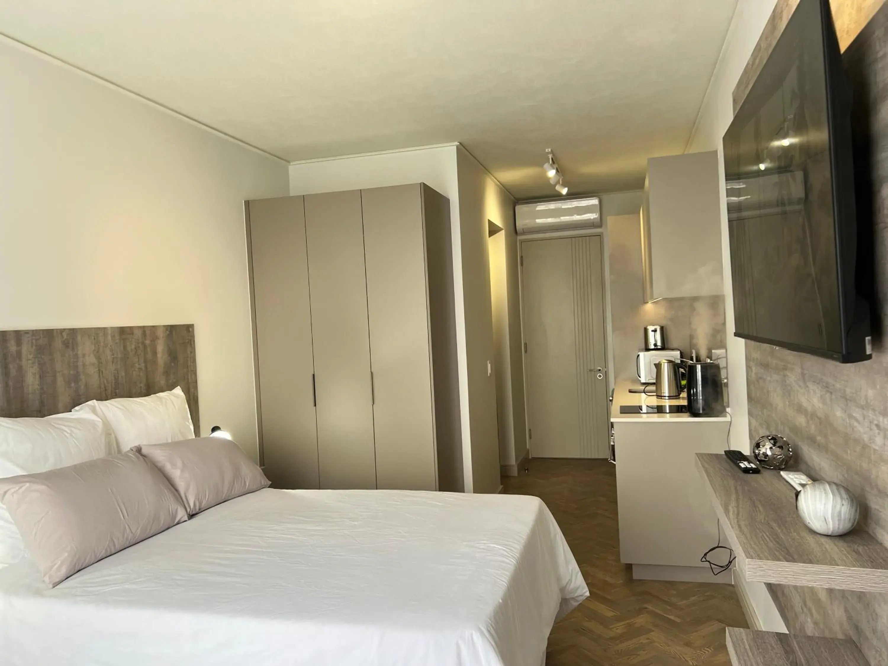 Bed in One Rosebank Bed in One Rosebank