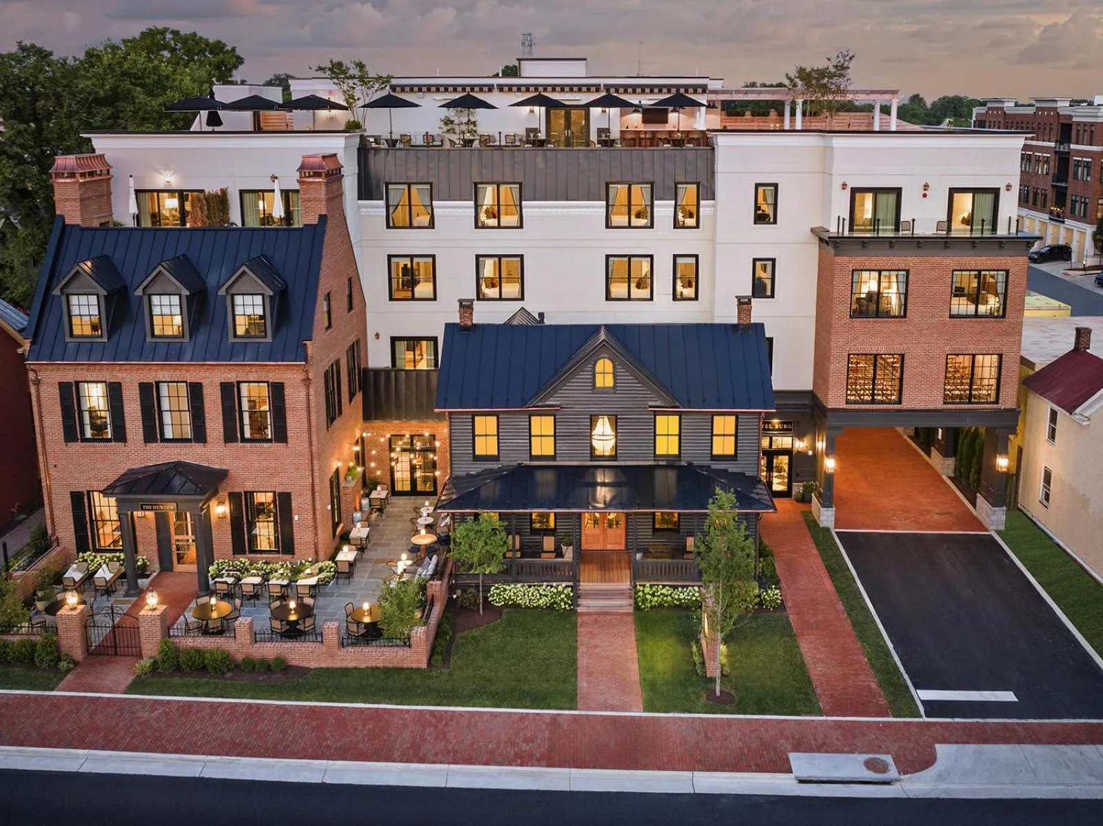 Property building in Hotel Burg