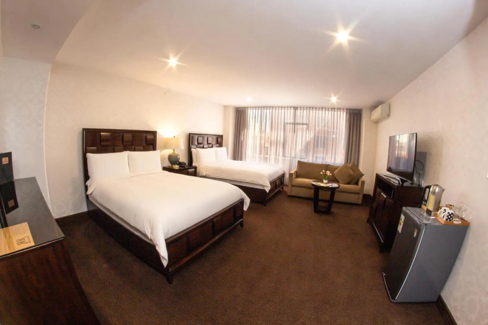 Twin Room in ROLES Hotel