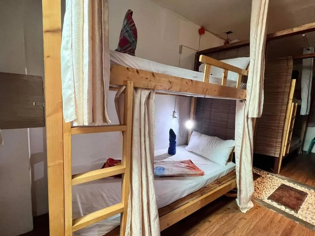 bunk bed, Bed in AlonaBeach Tourist Inn