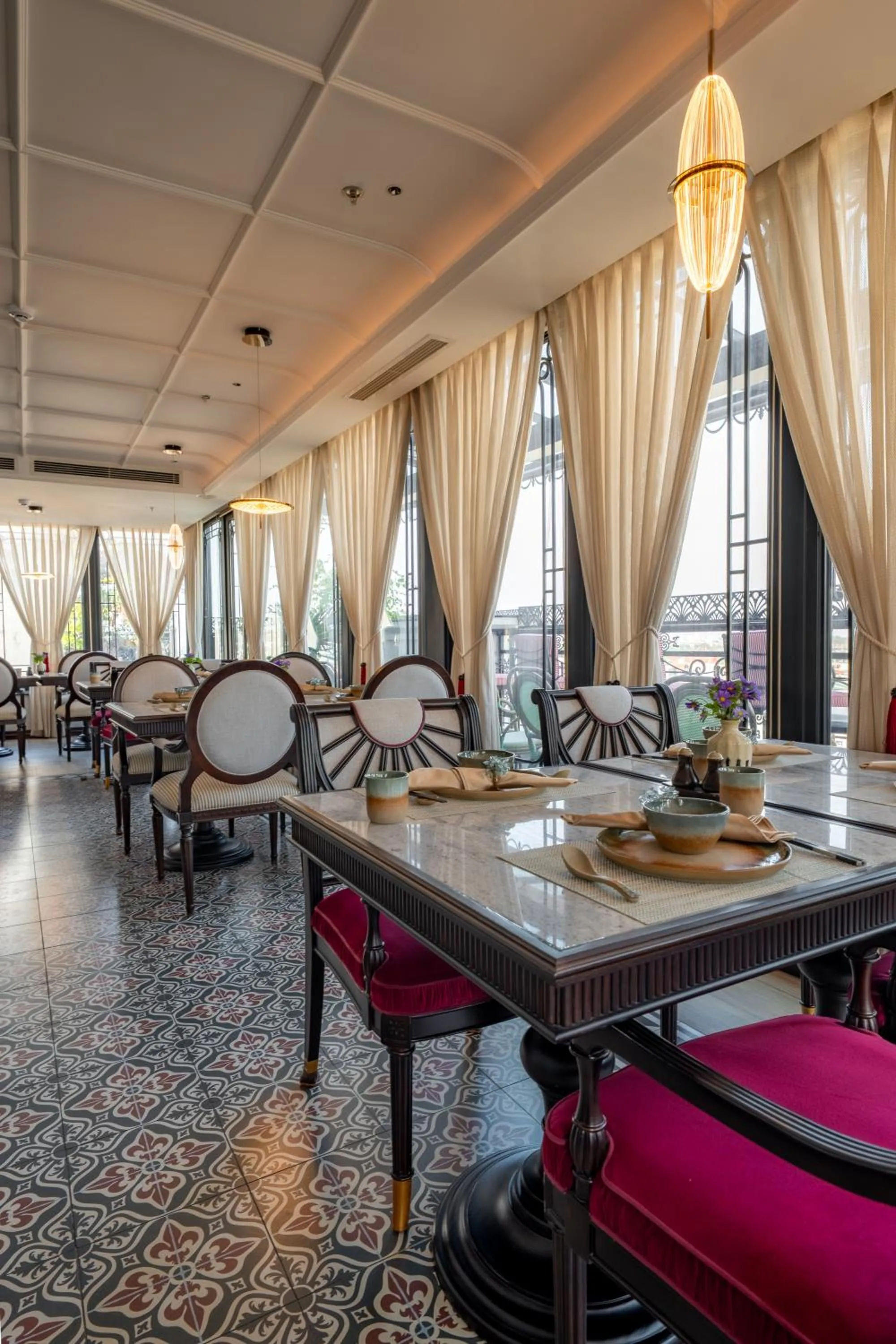 Restaurant/places to eat in La Mejor Indochine Hotel