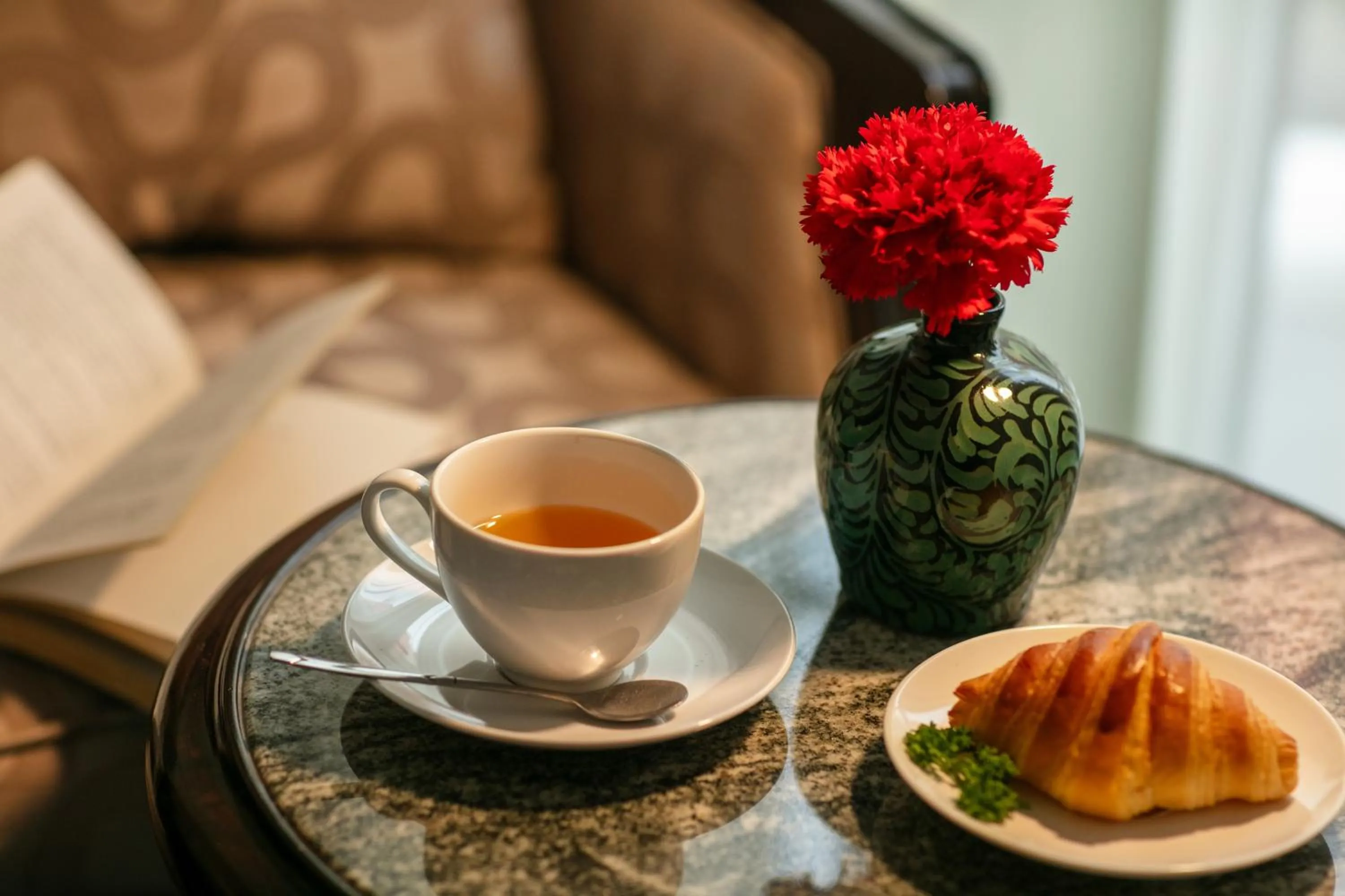 Food and drinks in La Mejor Indochine Hotel