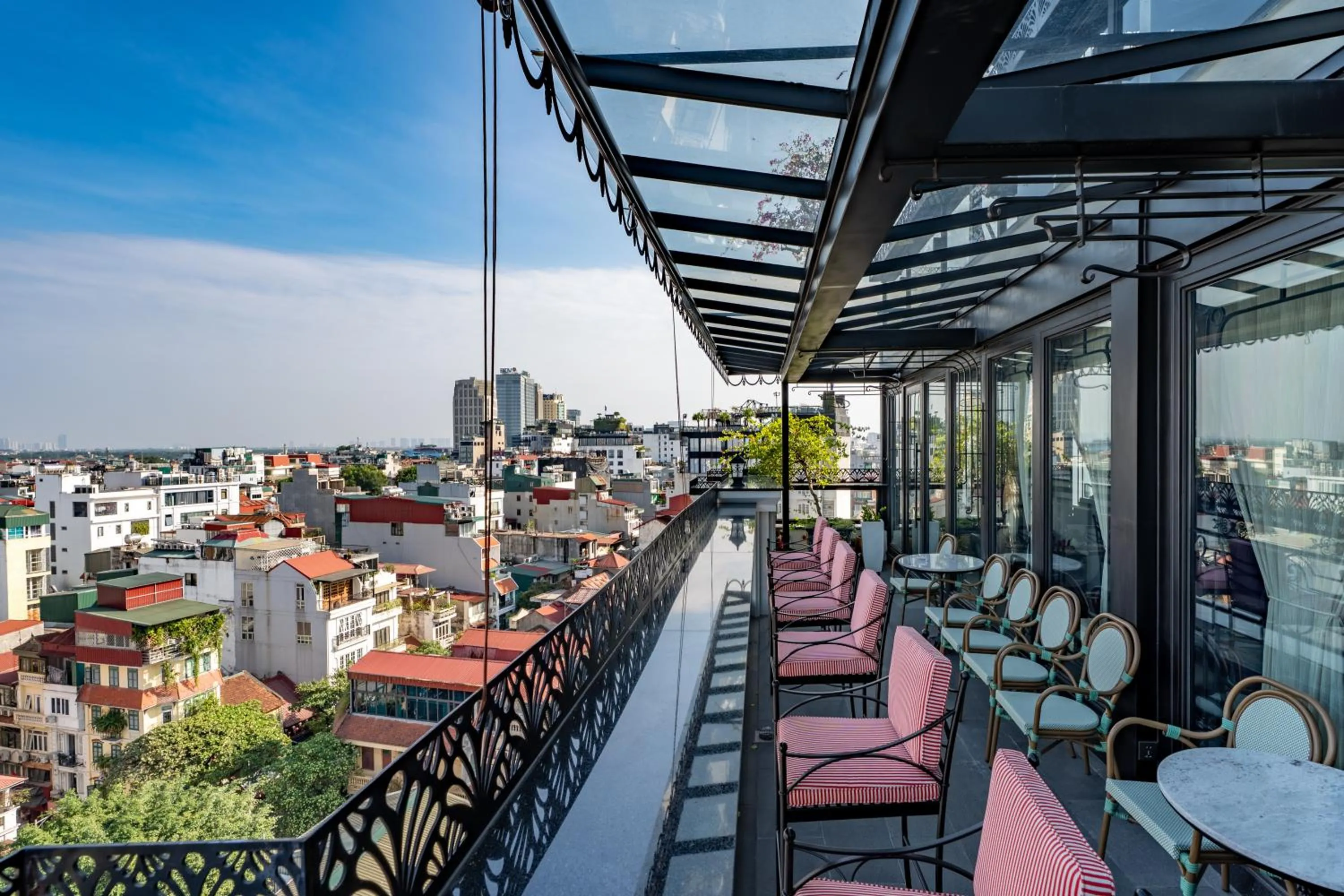 Restaurant/places to eat in La Mejor Indochine Hotel
