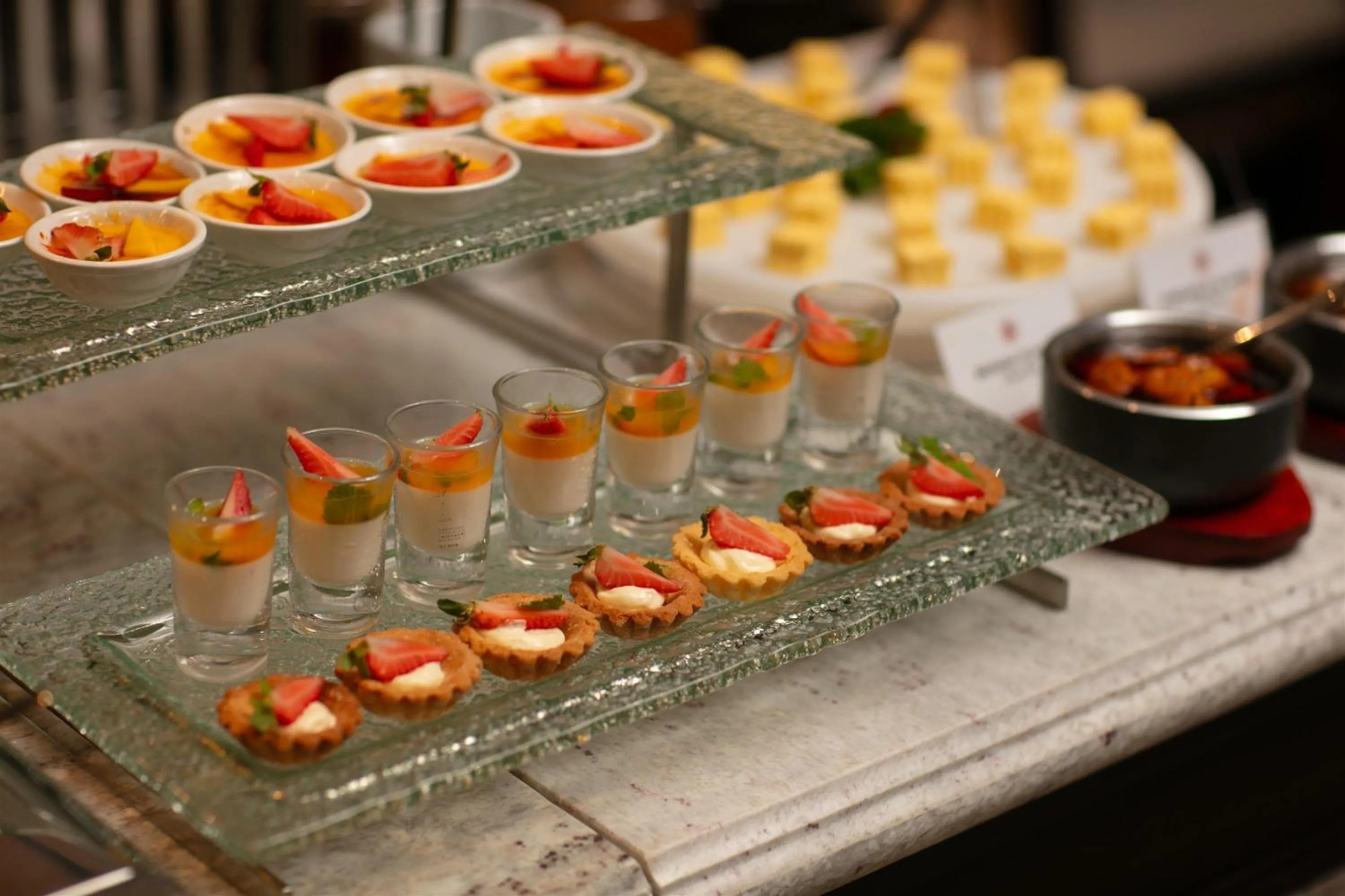 Buffet breakfast in La Mejor Indochine Hotel
