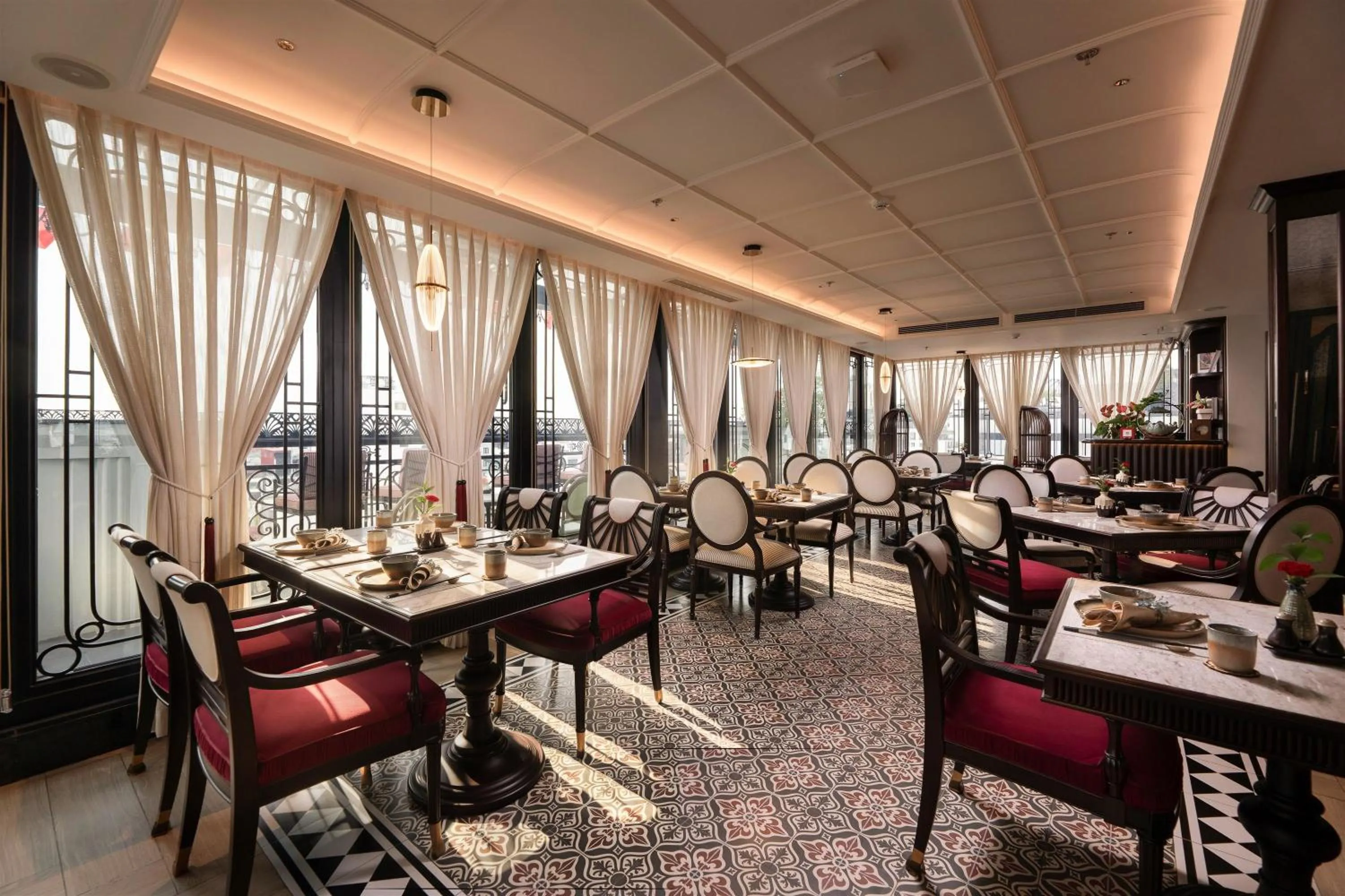 Restaurant/places to eat in La Mejor Indochine Hotel