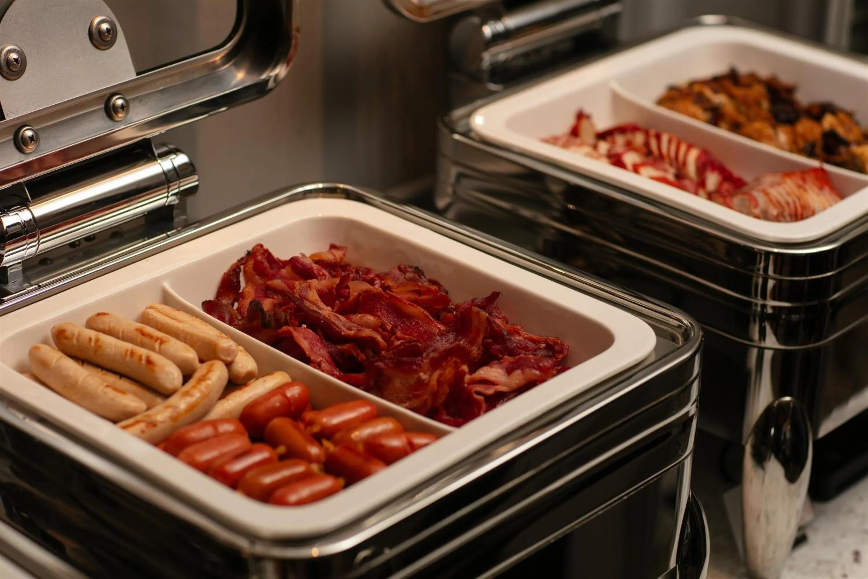Buffet breakfast in La Mejor Indochine Hotel