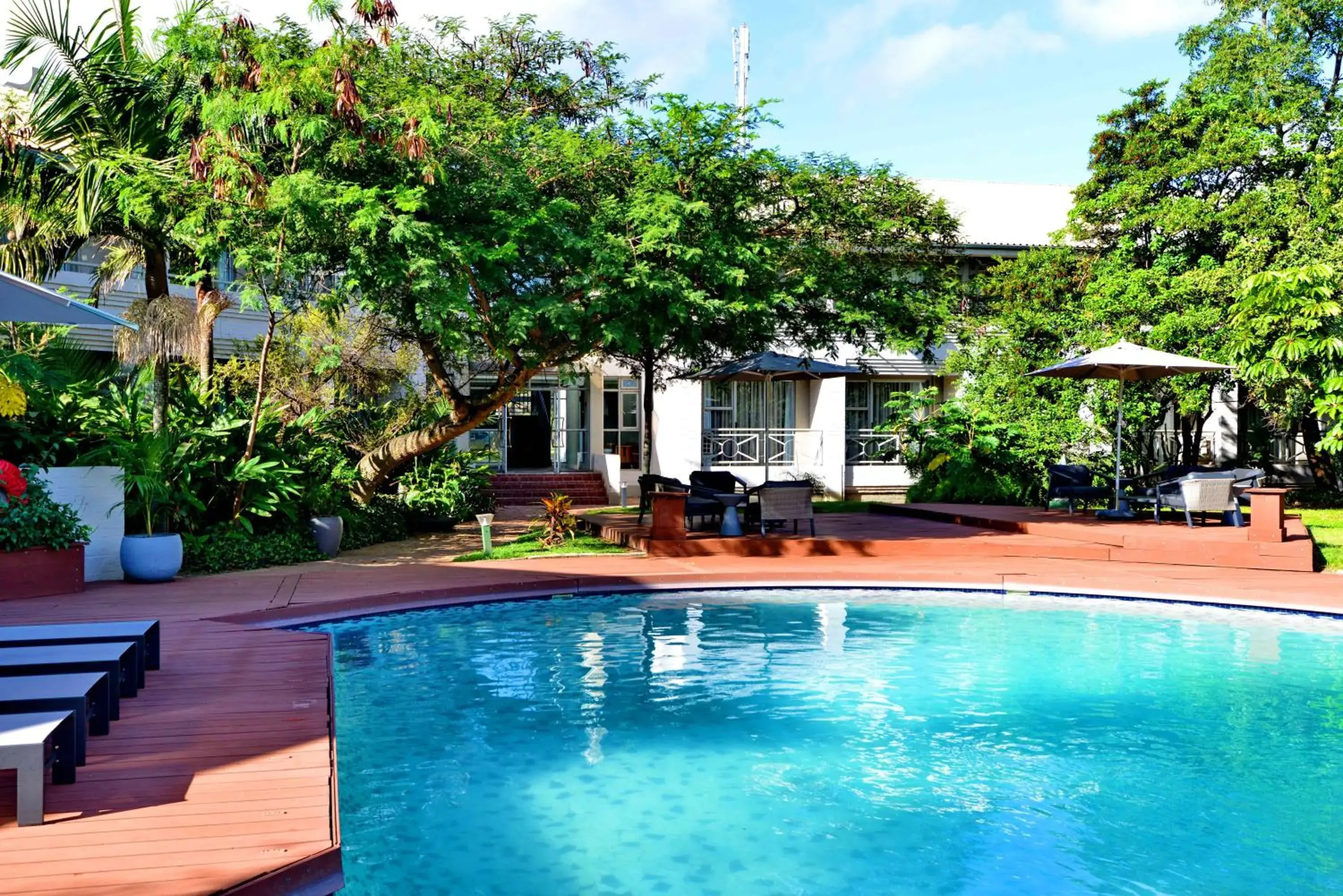 Swimming pool in Cresta Lodge Harare Swimming pool in Cresta Lodge Harare