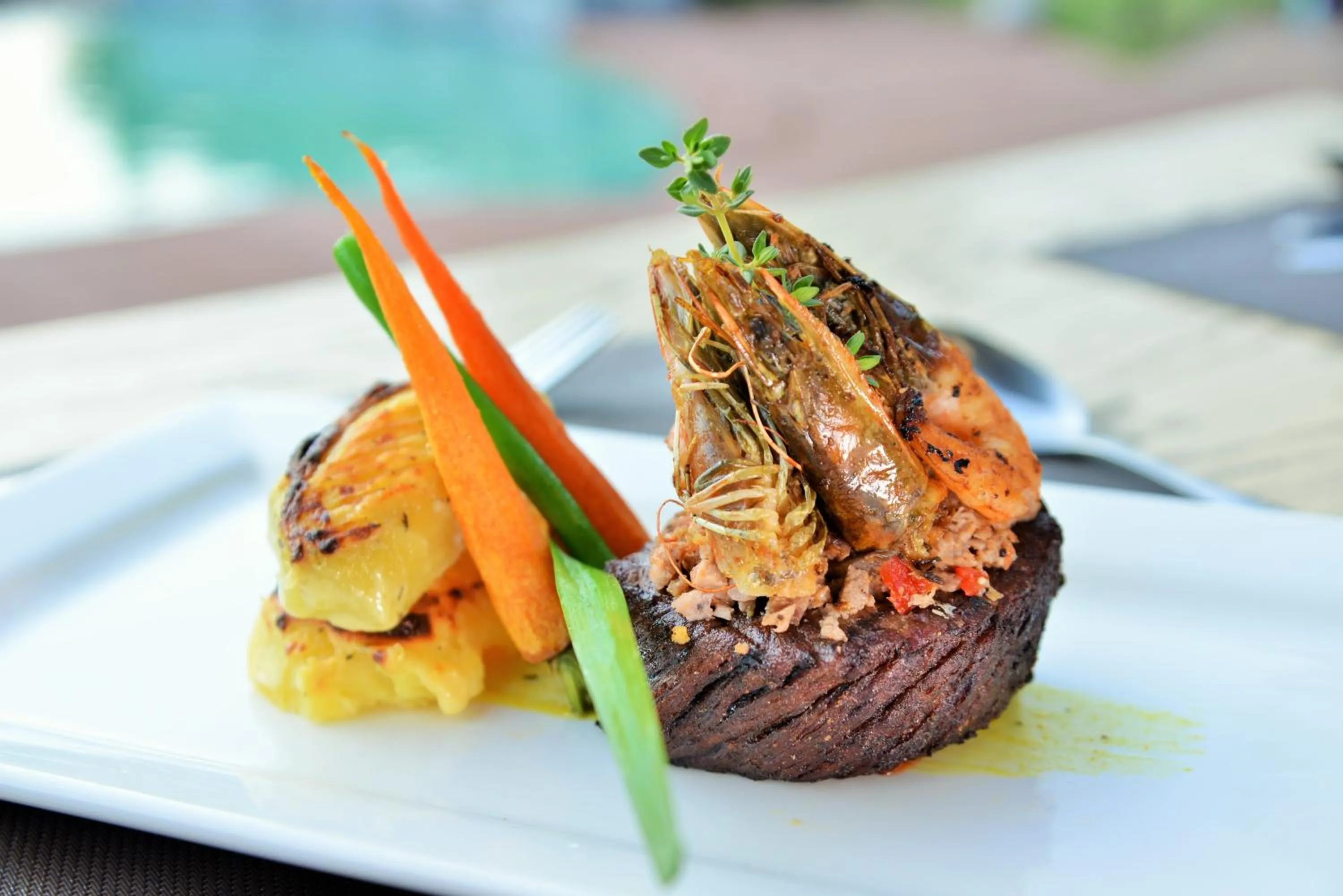 Meals in Cresta Lodge Harare