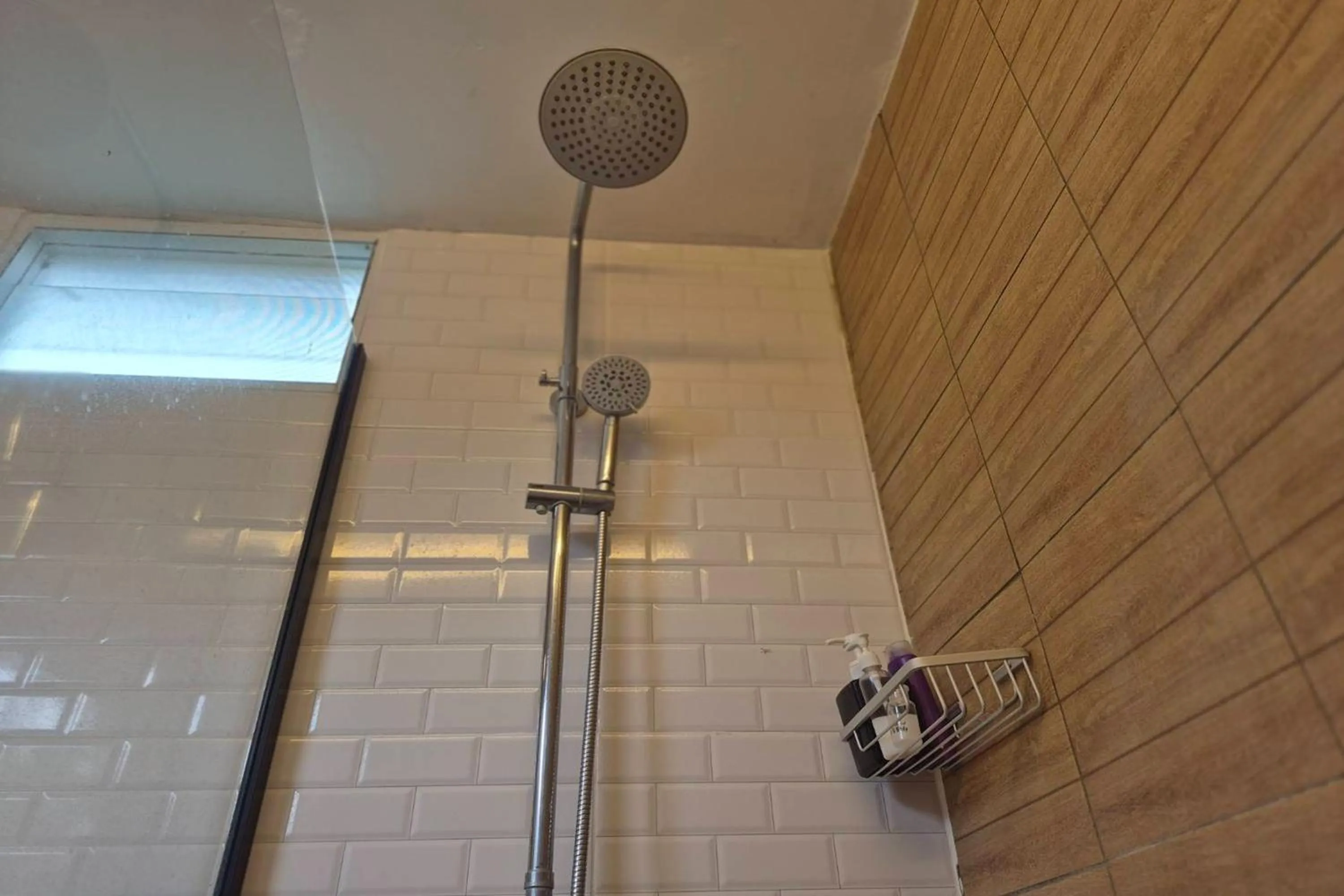 Shower in NaNine Glamping