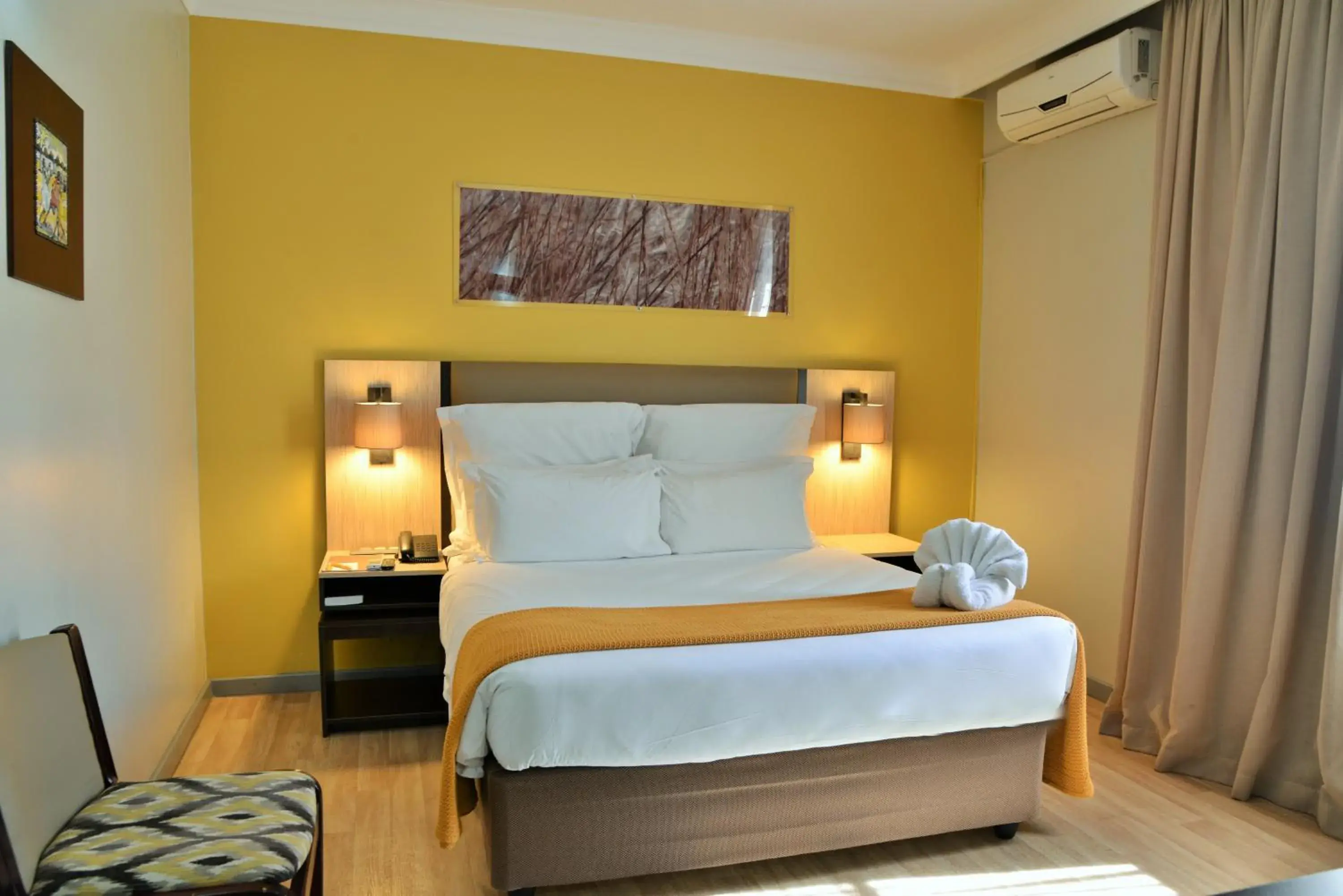 Photo of the whole room, Bed in Cresta Oasis Hotel Photo of the whole room, Bed in Cresta Oasis Hotel