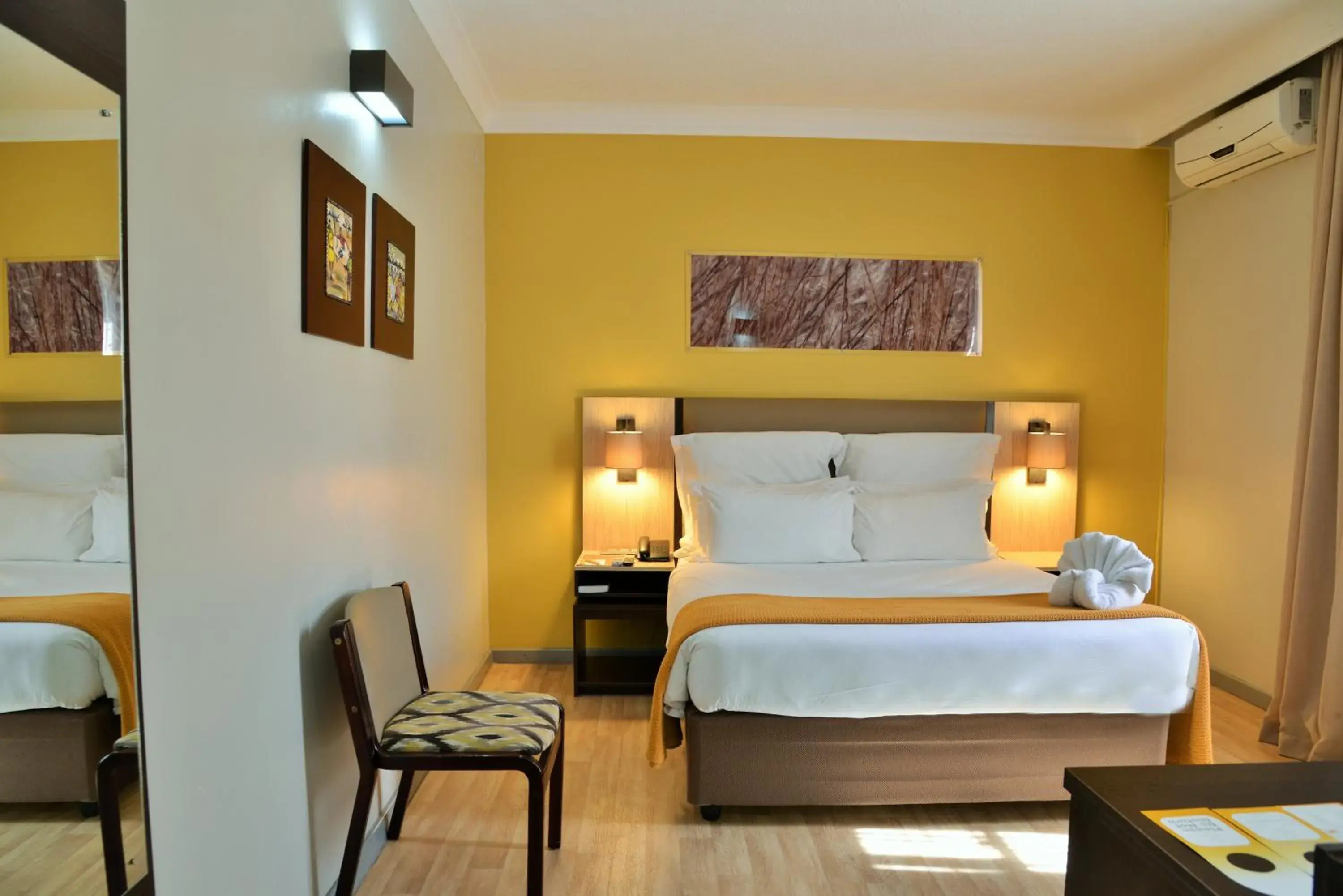 Photo of the whole room, Bed in Cresta Oasis Hotel Photo of the whole room, Bed in Cresta Oasis Hotel