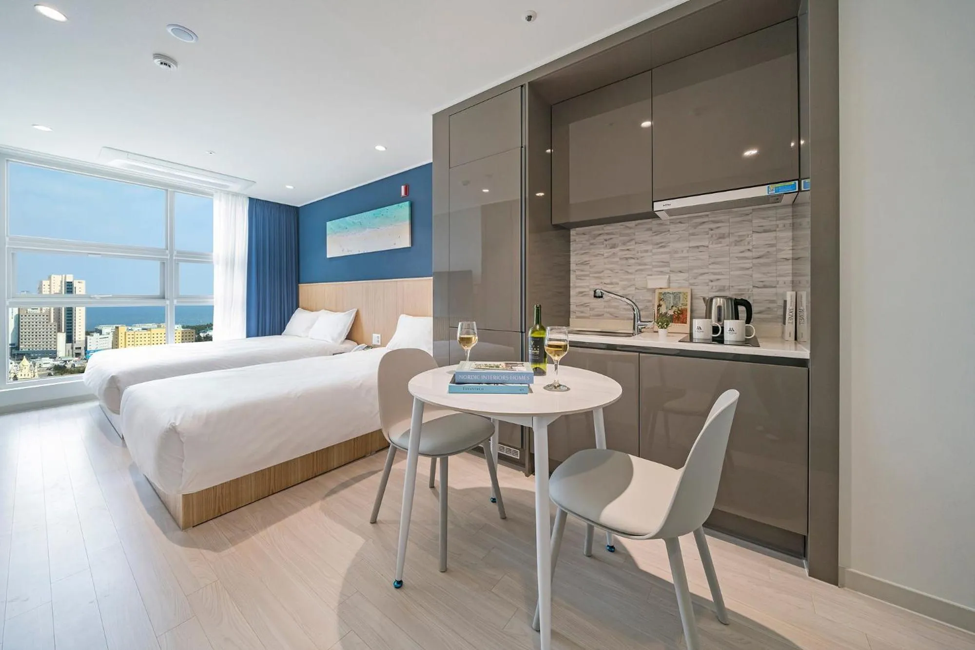 Bed in Sokcho Mari Vista Hotel