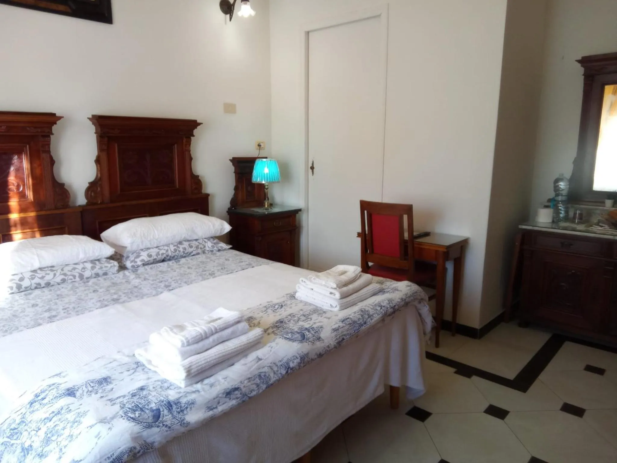 Bed in Villa Fiorita