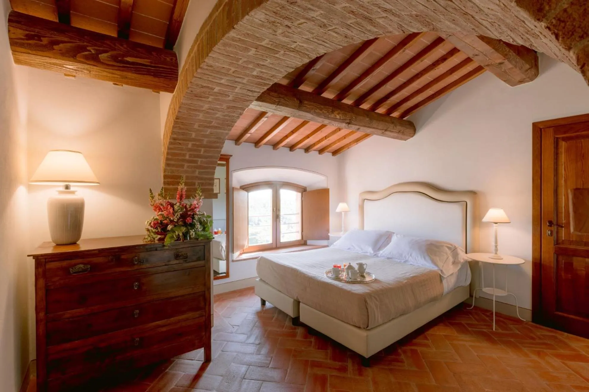 Bedroom, Bed in Borgo Sant'Ambrogio - Resort