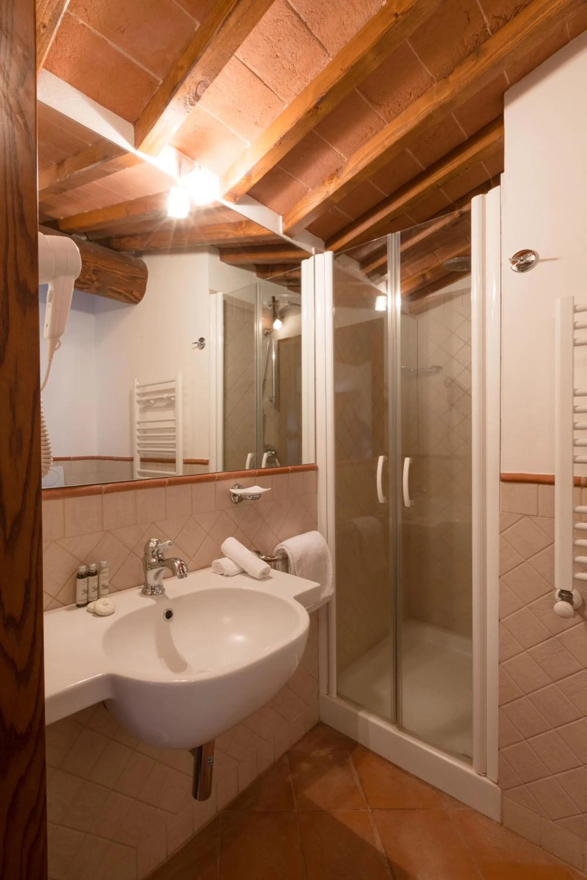Bathroom in Borgo Sant'Ambrogio - Resort