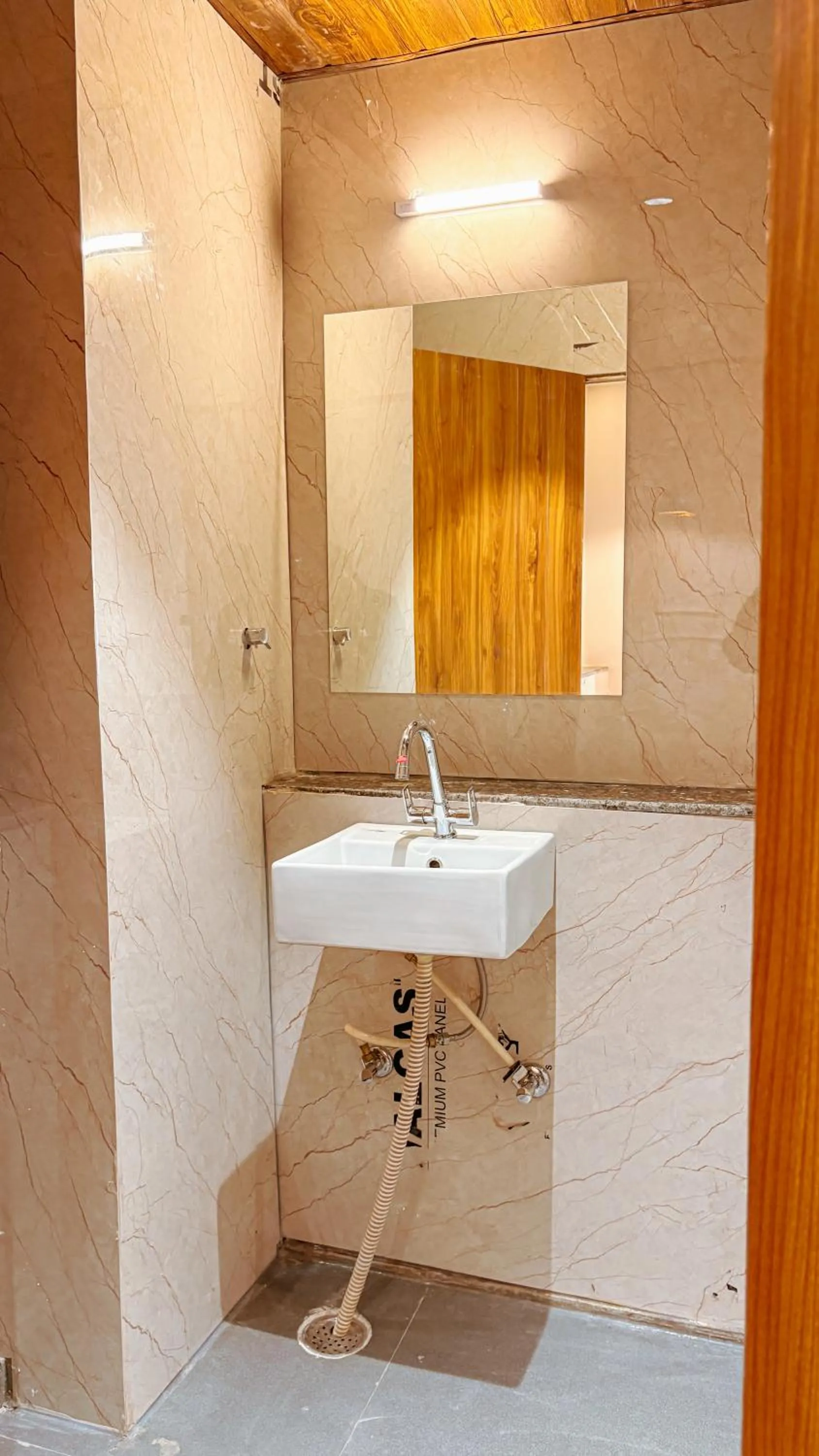 Bathroom in Hotel Nikanshvee