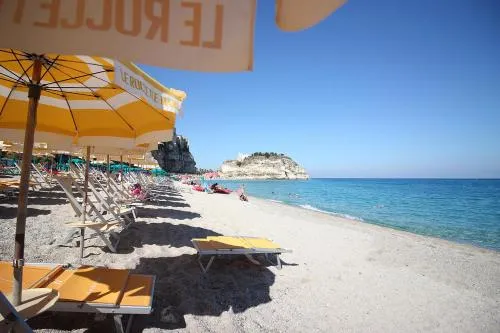 Le Roccette Mare Beach Hotel & Restaurant