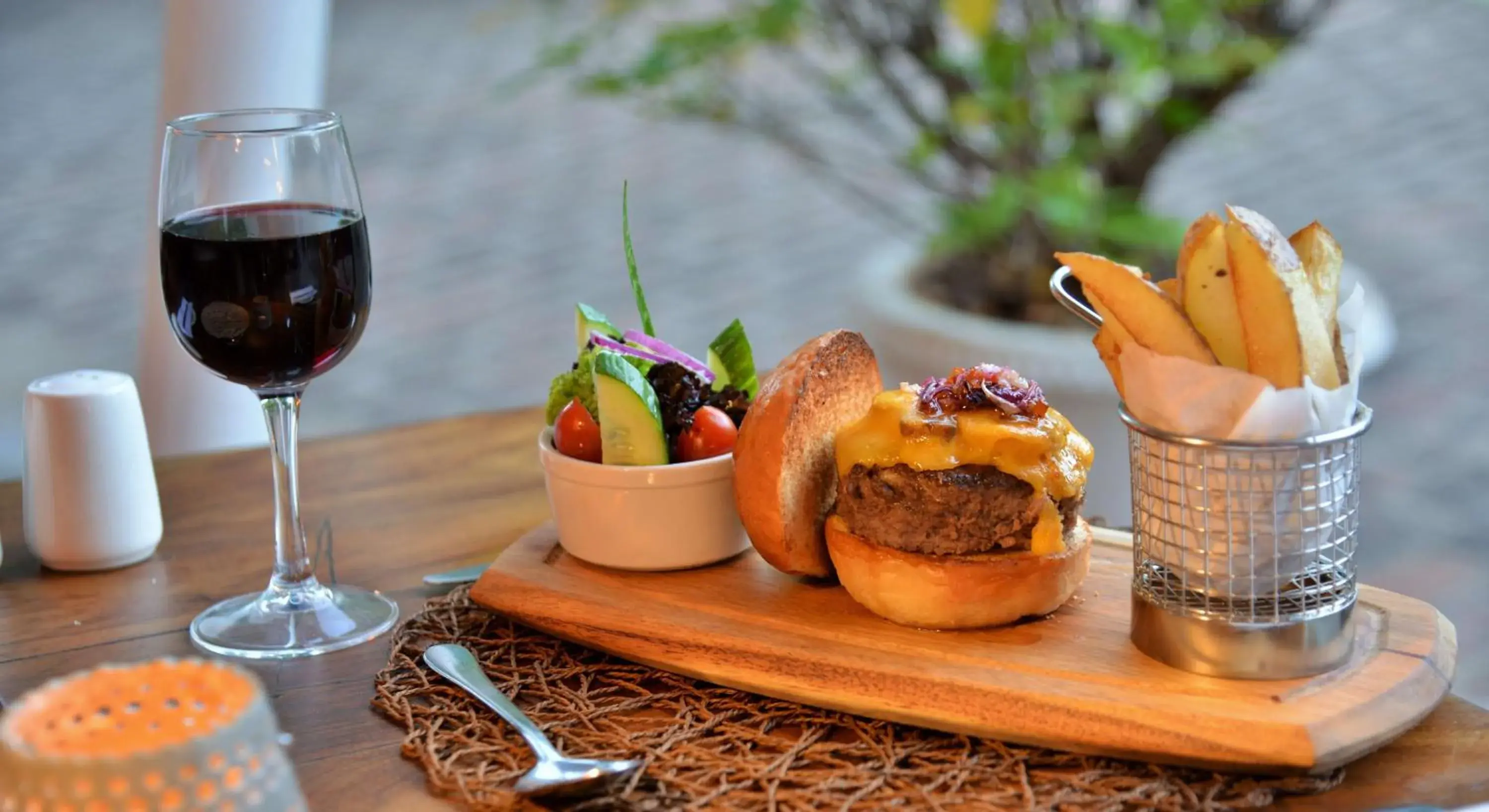 Food and drinks in Cresta Sprayview Victoria Falls Food and drinks in Cresta Sprayview Victoria Falls