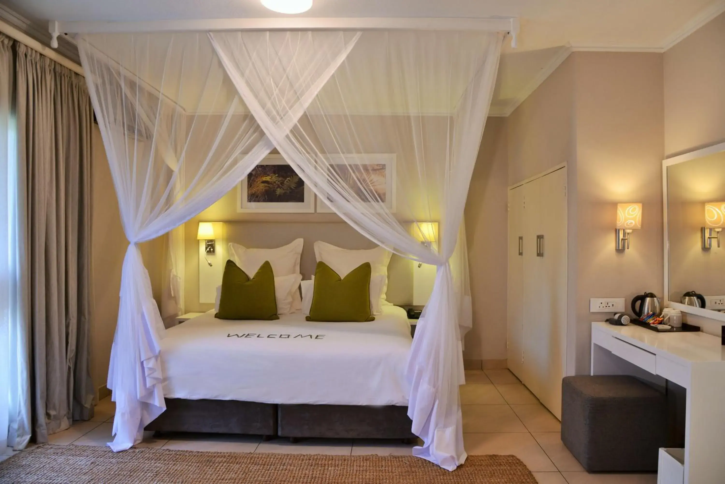 Bed in Cresta Sprayview Victoria Falls Bed in Cresta Sprayview Victoria Falls