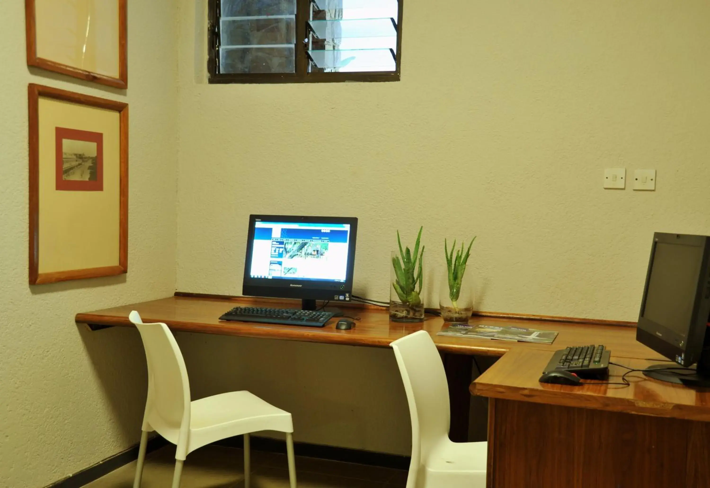 TV and multimedia in Cresta Sprayview Victoria Falls TV and multimedia in Cresta Sprayview Victoria Falls