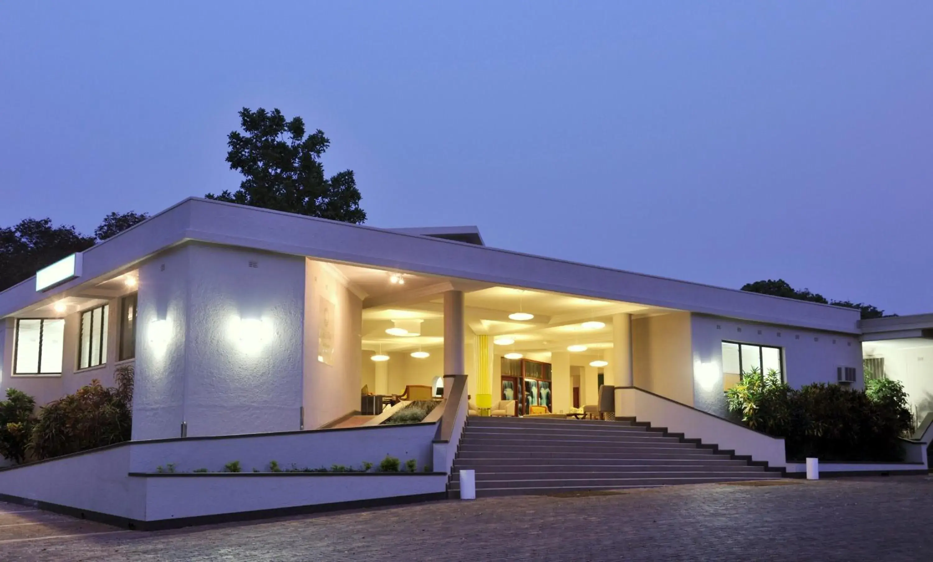Property building in Cresta Sprayview Victoria Falls Property building in Cresta Sprayview Victoria Falls