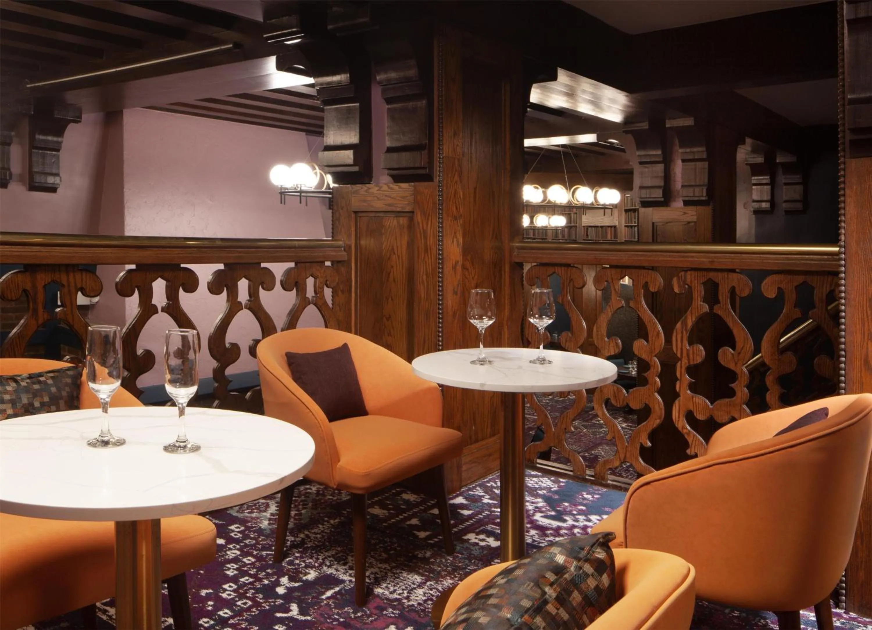 Restaurant/places to eat in Hotel Royer Urbana Champaign, Tapestry Collection by Hilton