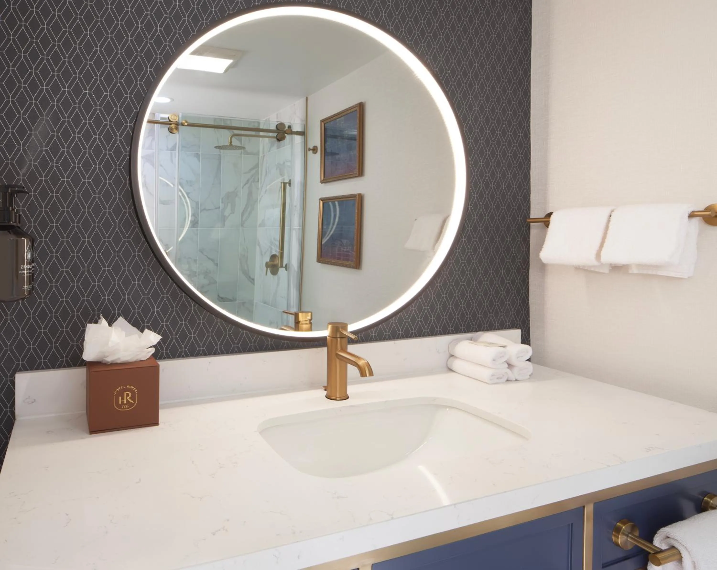 Bathroom in Hotel Royer Urbana Champaign, Tapestry Collection by Hilton