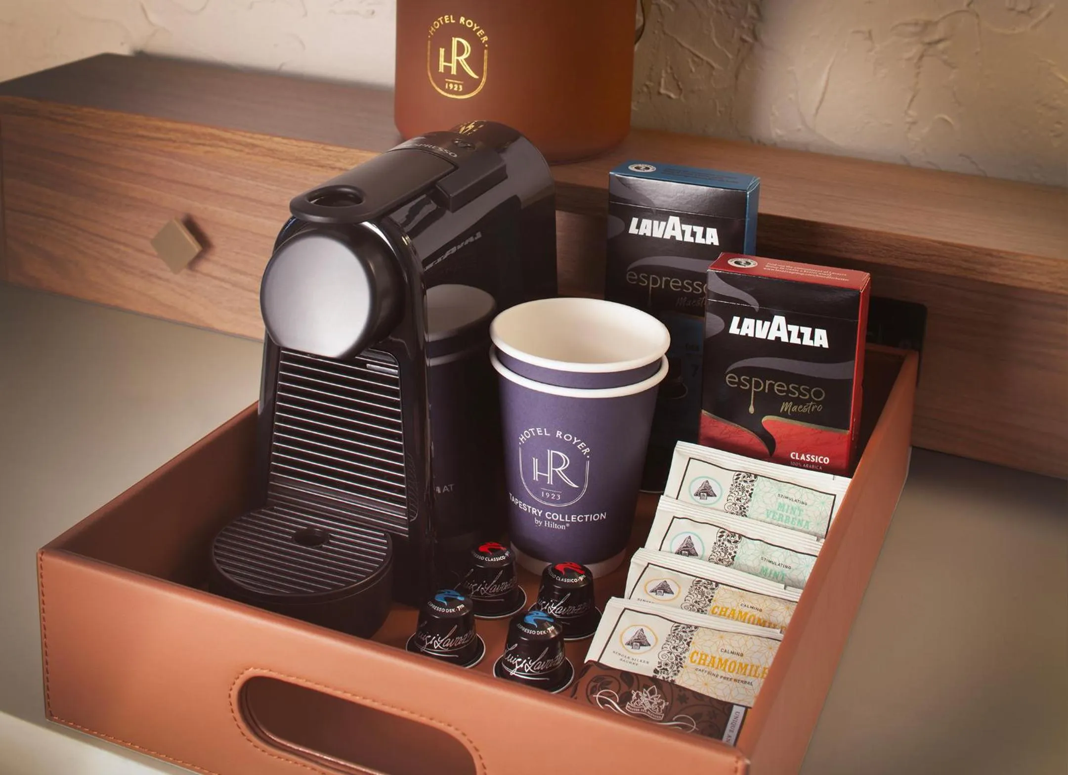 TV and multimedia in Hotel Royer Urbana Champaign, Tapestry Collection by Hilton