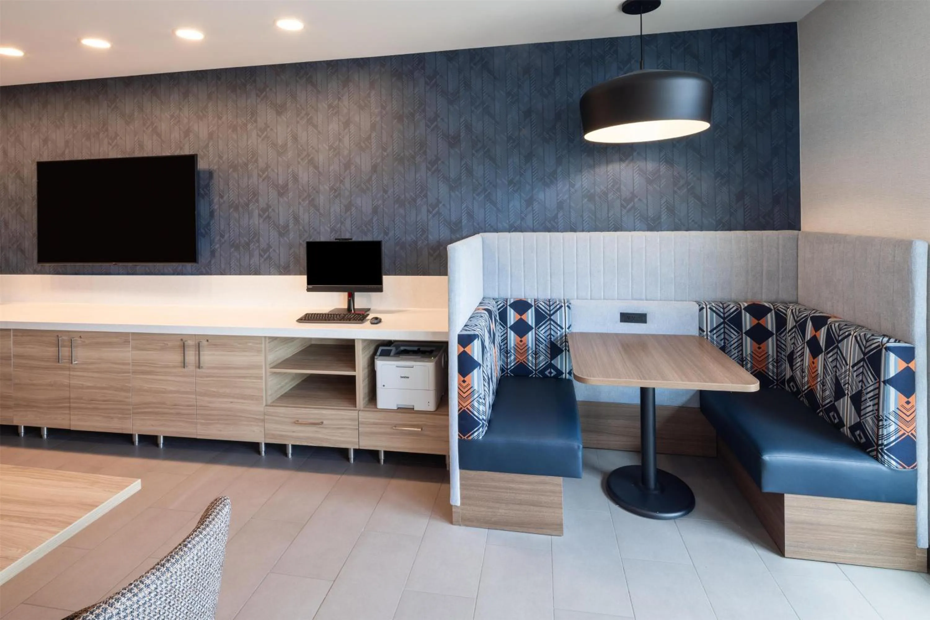 Business facilities in Home2 Suites By Hilton Kalispell, Mt