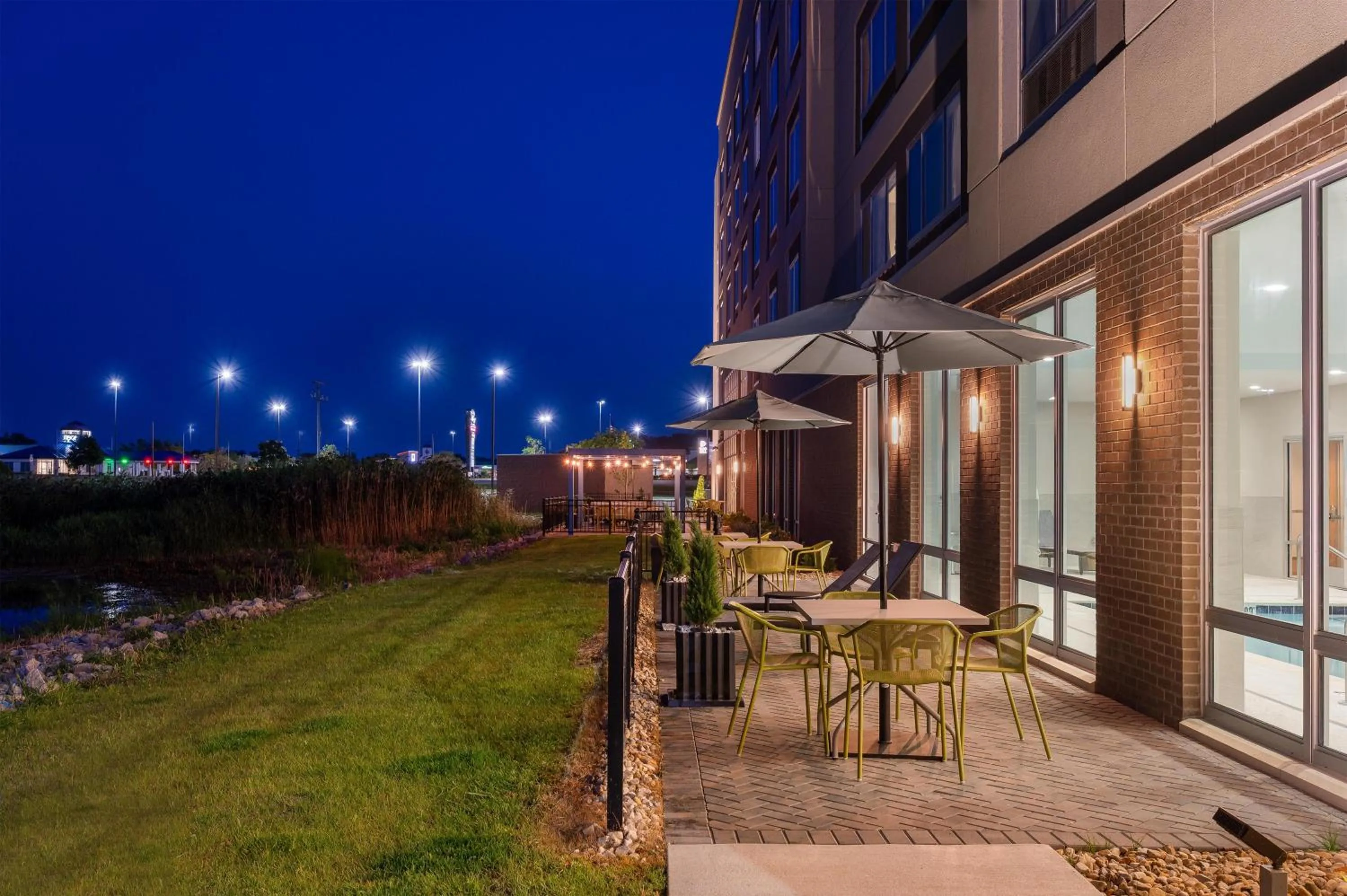 Patio in Hampton Inn & Suites By Hilton Port Clinton Catawba Island