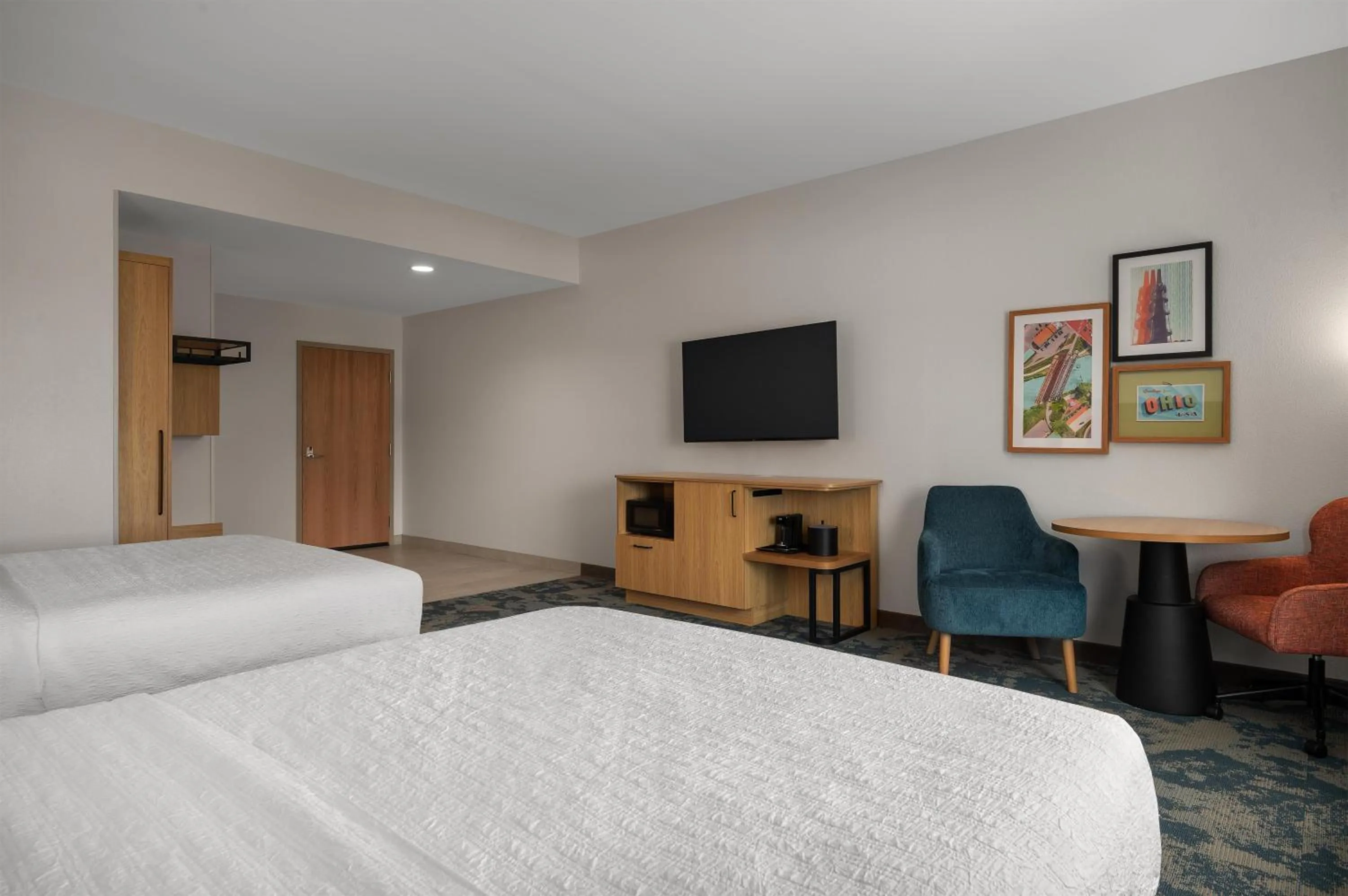 Bed in Hampton Inn & Suites By Hilton Port Clinton Catawba Island