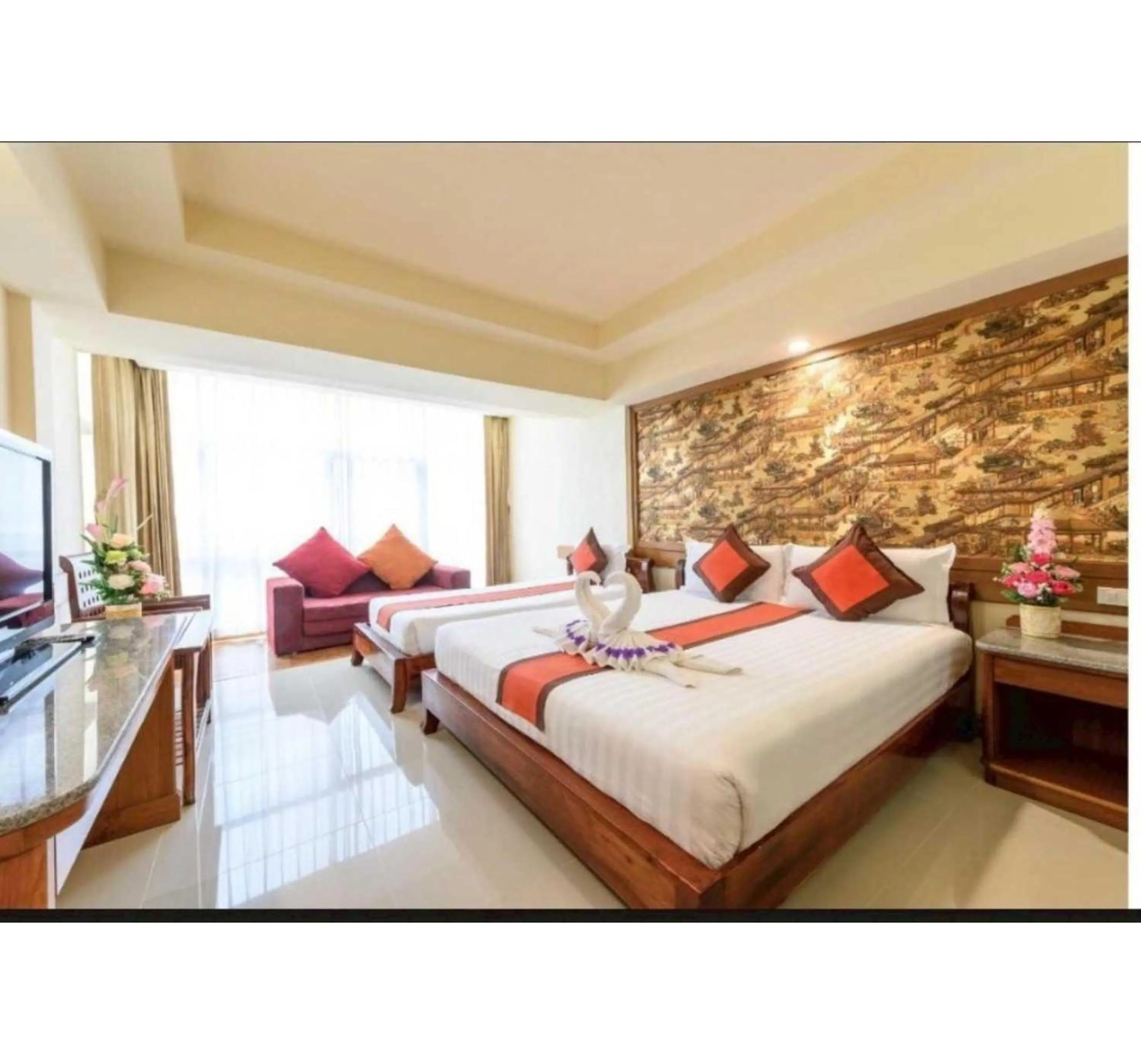 Bedroom, Bed in Palette Walking Street Pattaya