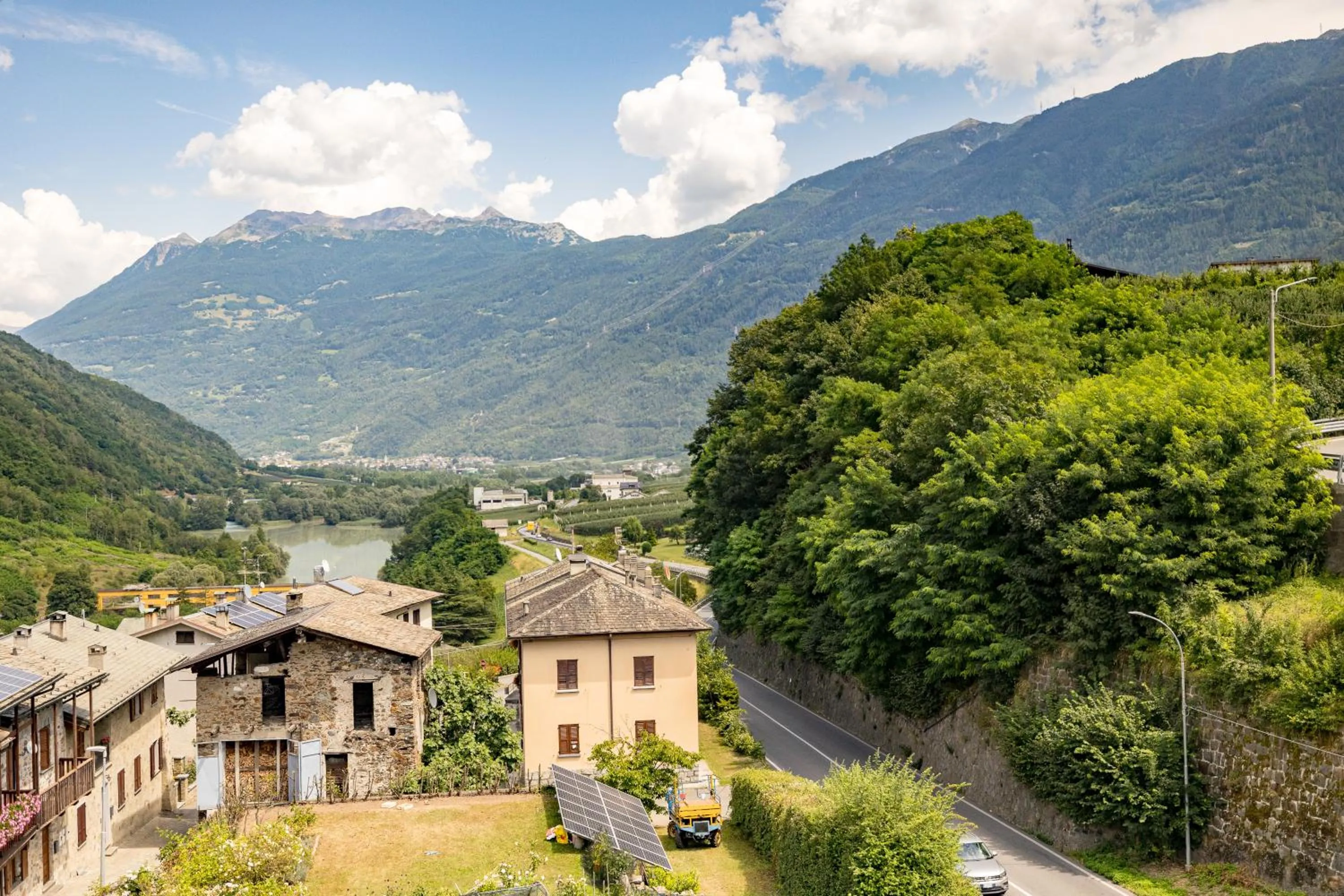 Property building in Hotel Ristorante Val America