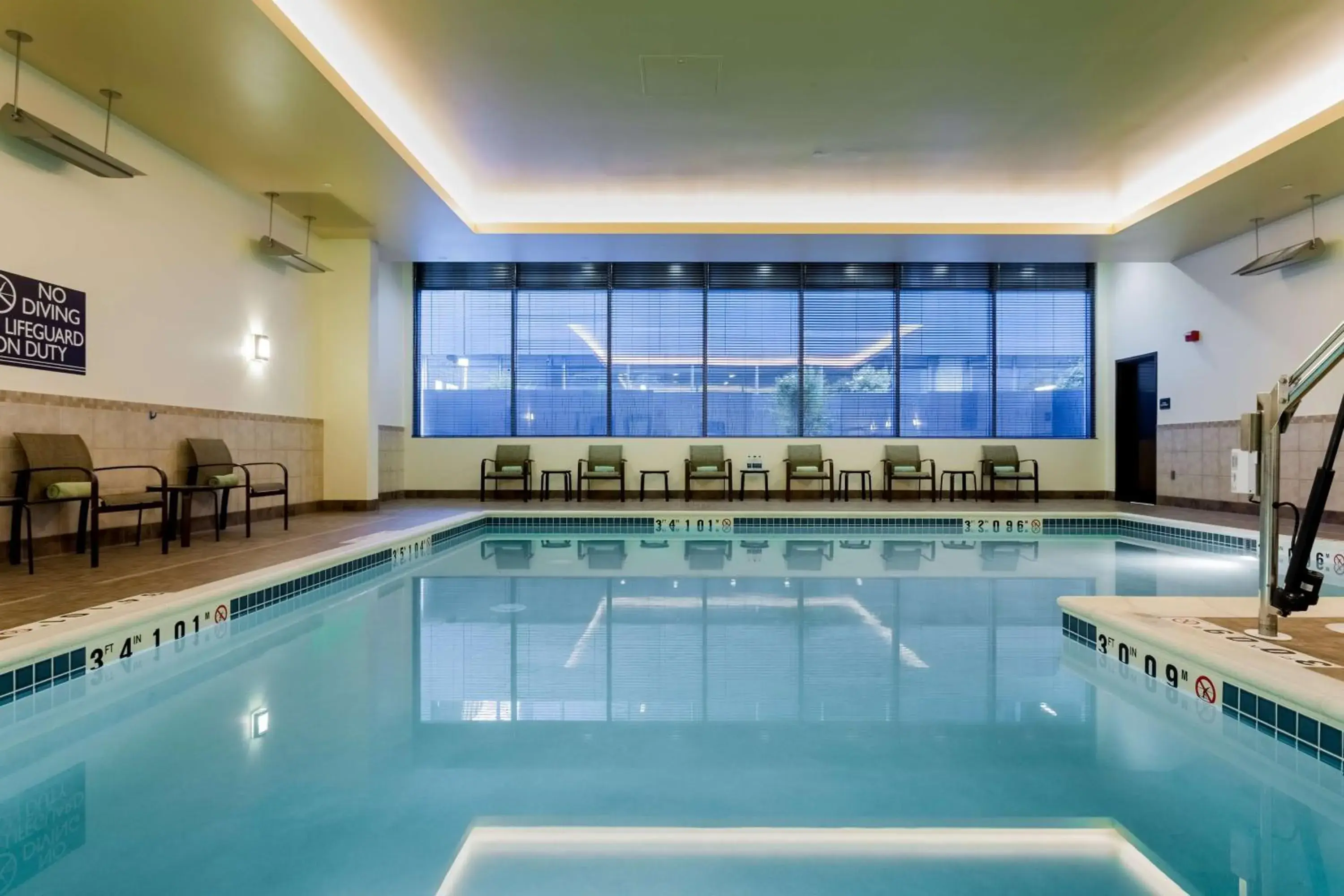 Pool view in Hilton Garden Inn Seattle Downtown Pool view in Hilton Garden Inn Seattle Downtown