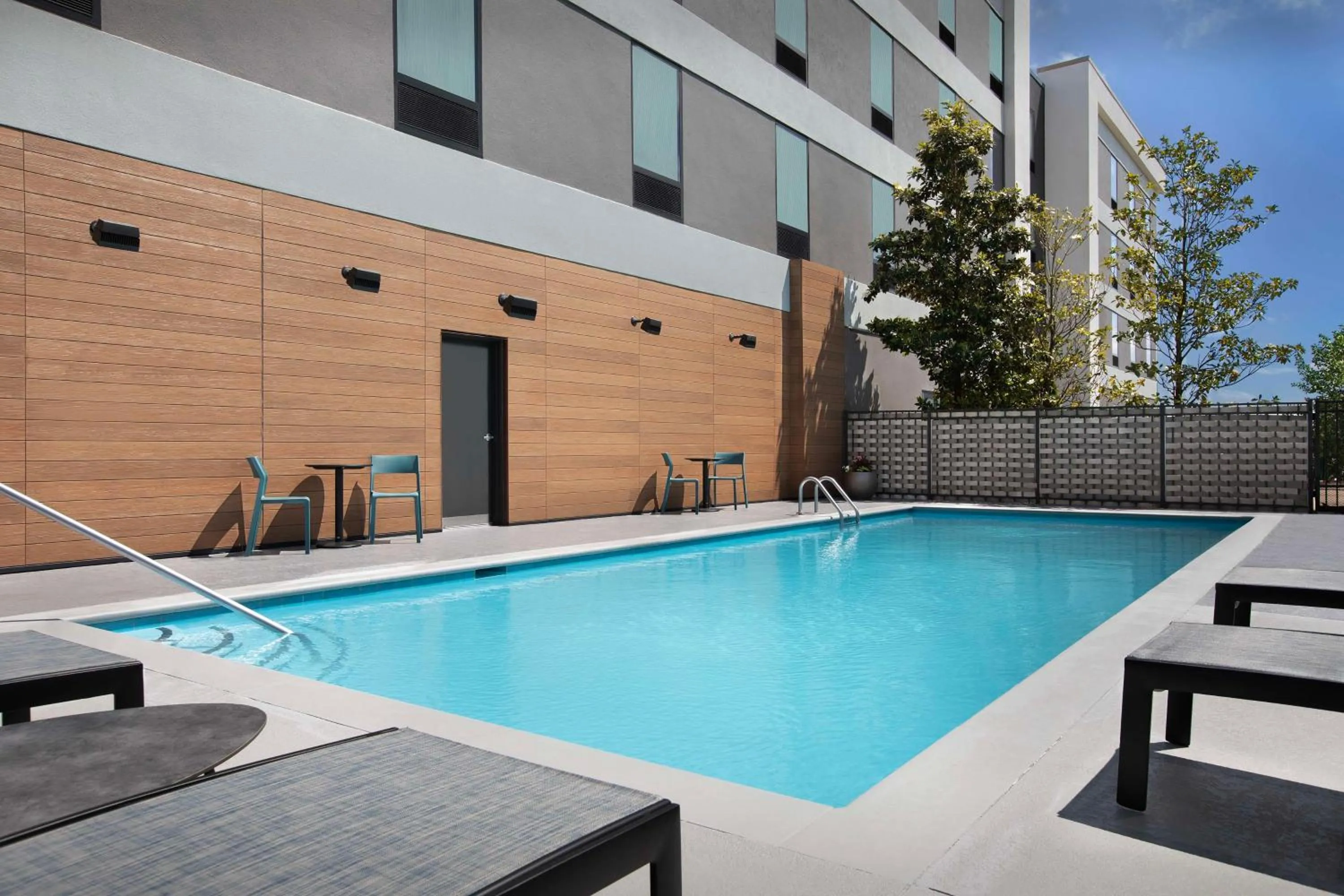 Pool view in Home2 Suites by Hilton Clarksville/Ft. Campbell