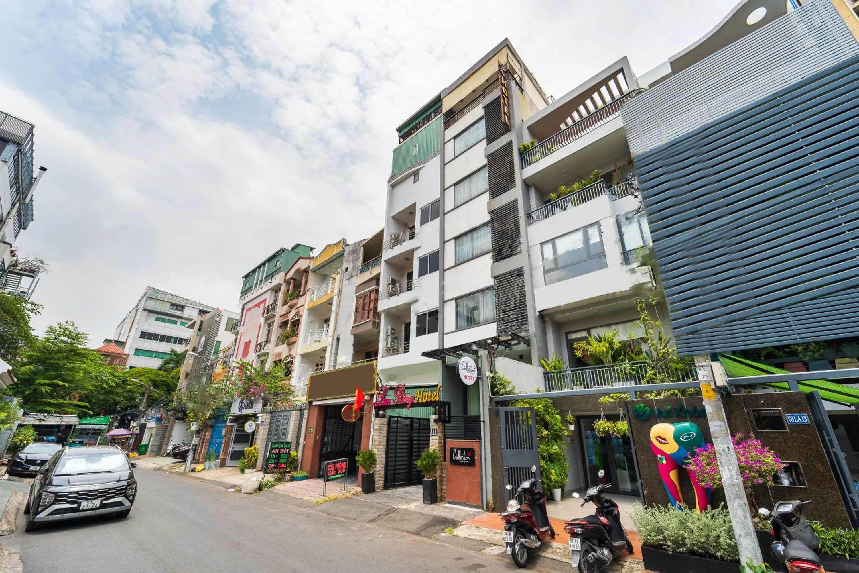 Property building in Dancenter Near Hanh Hospital Formerly Lan Rung