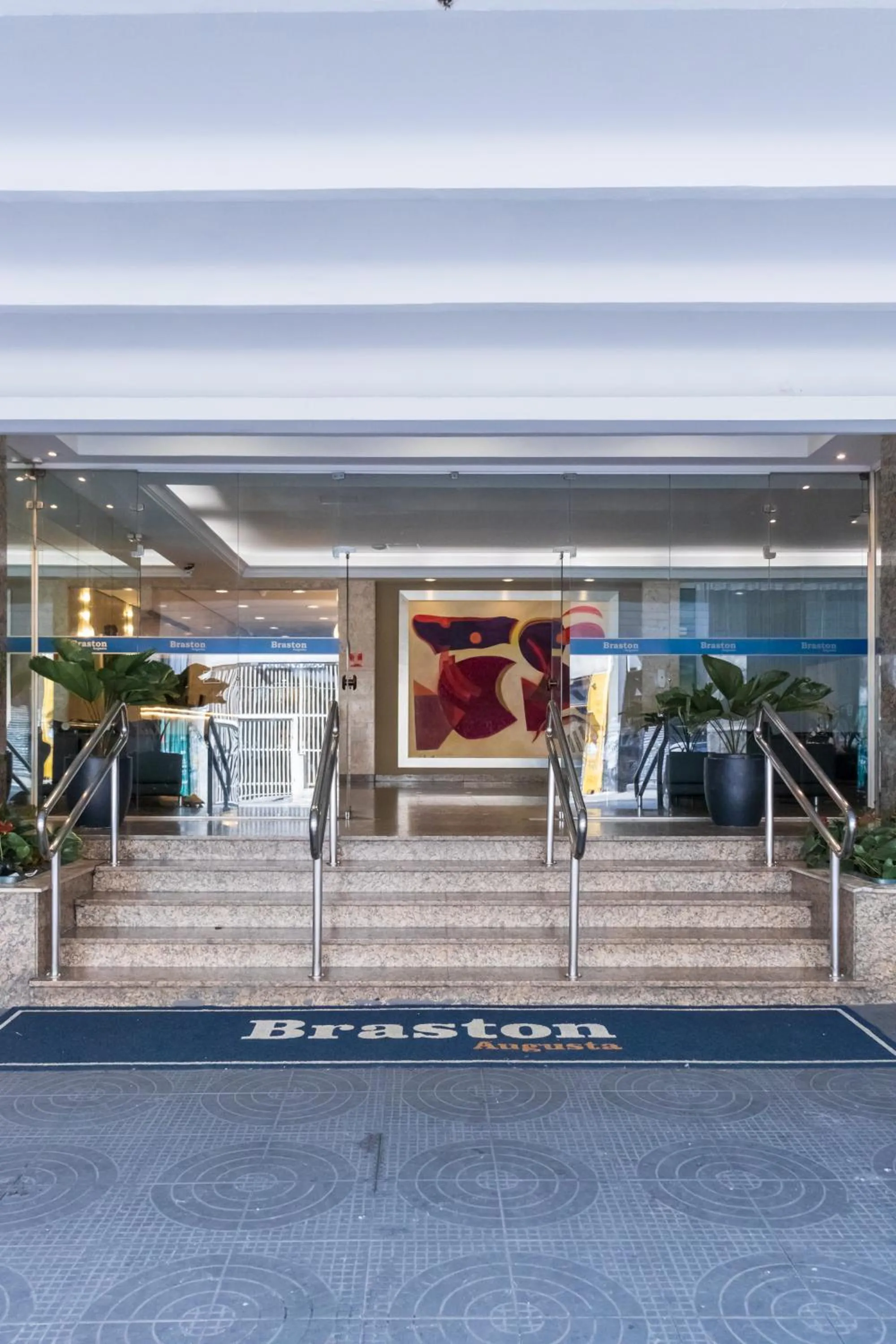 Facade/entrance in Braston Augusta Hotel by Castelo Itaipava