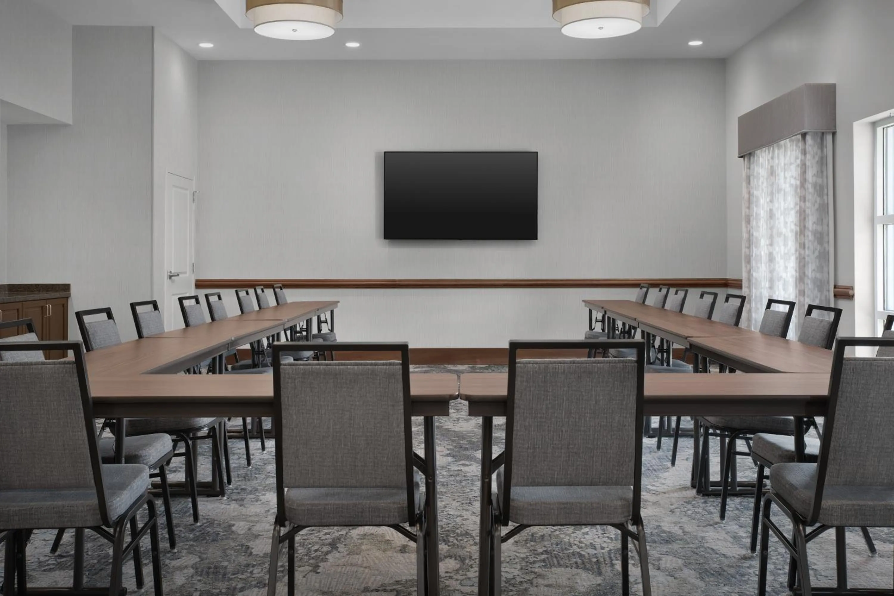Meeting/conference room in Hampton Inn and Suites by Hilton Vero Beach-Downtown