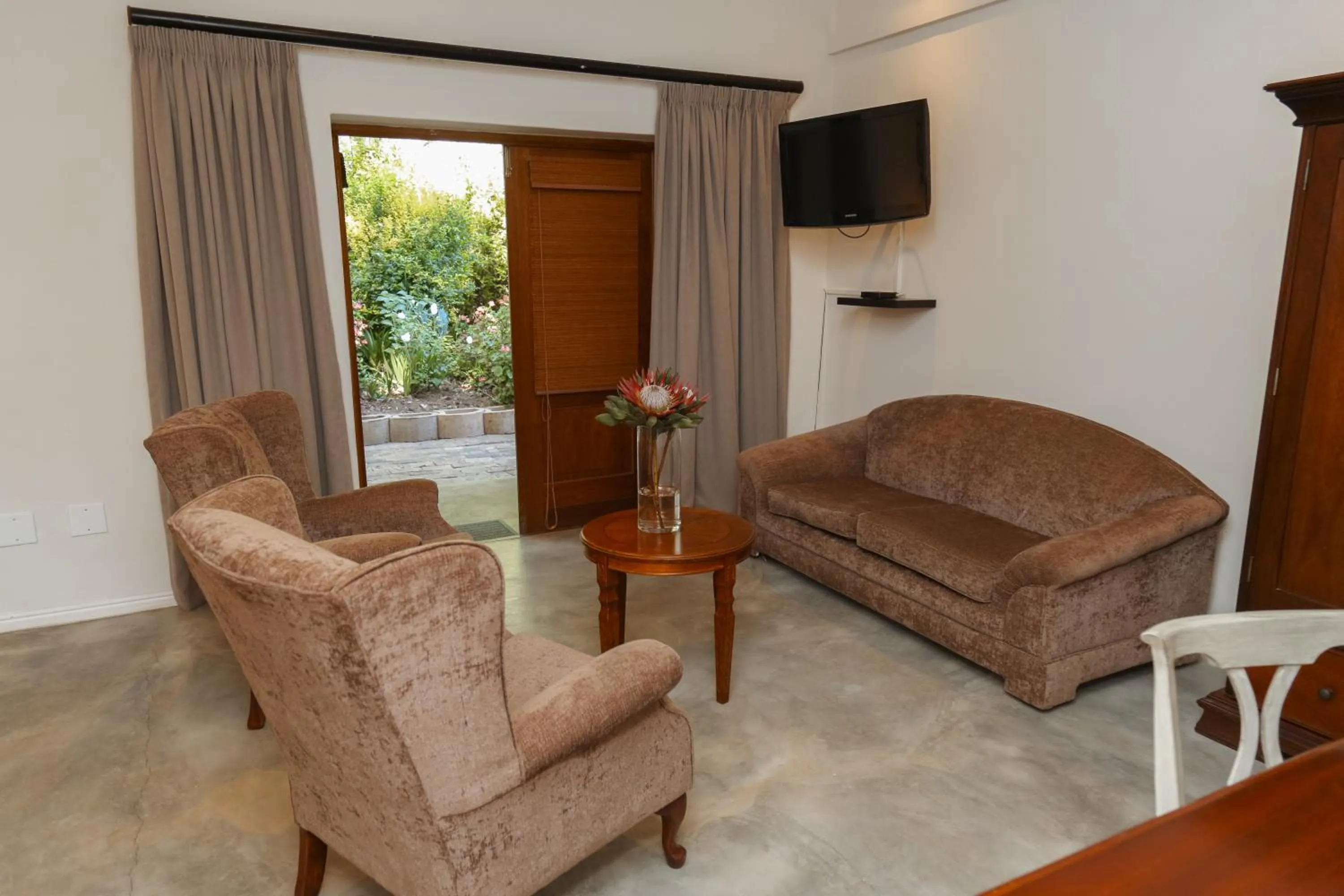 Seating area in Le Pommier Wine Estate