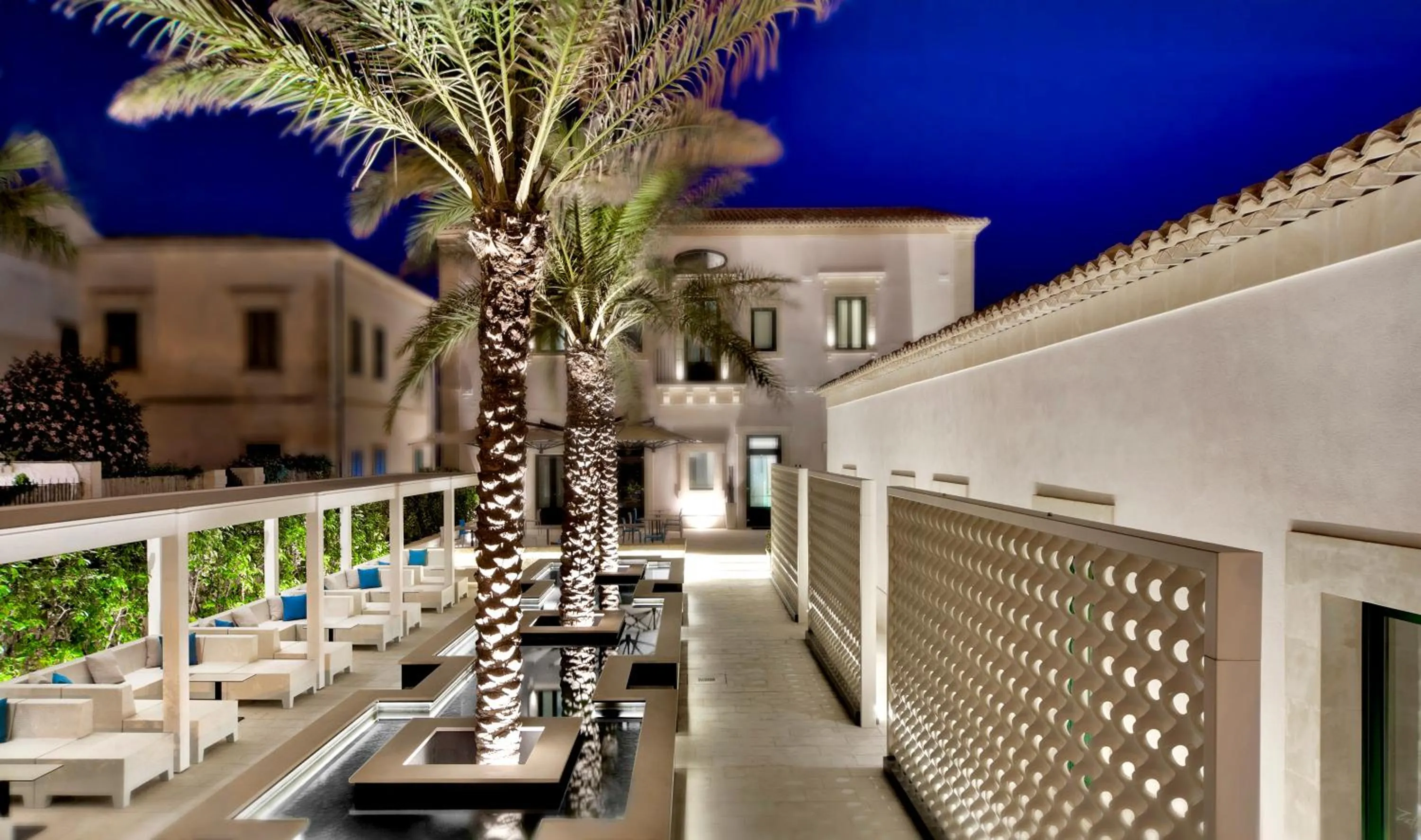 Facade/entrance in Zafran Boutique Hotel