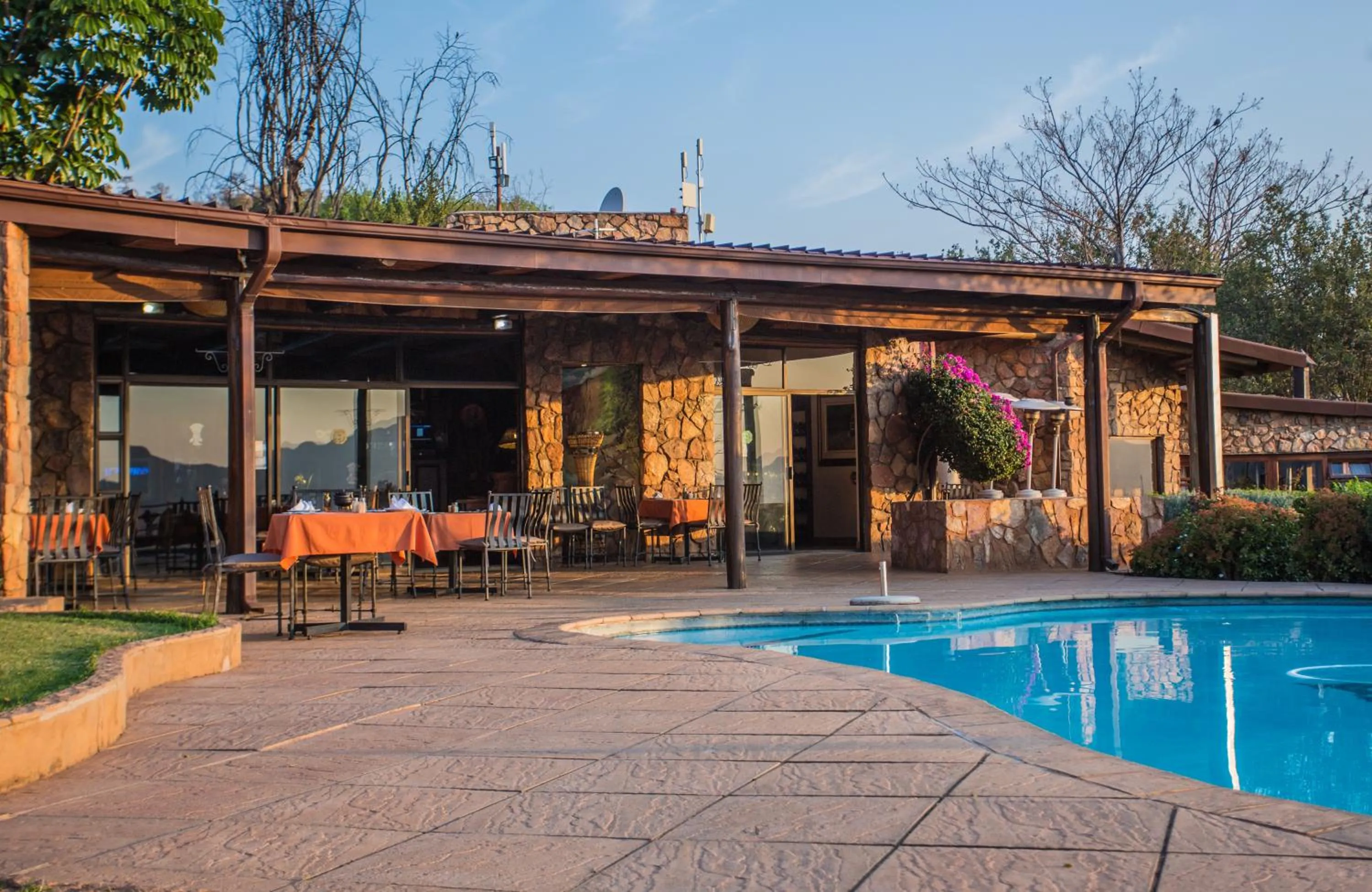 Property building in La Montagne Guest Lodge