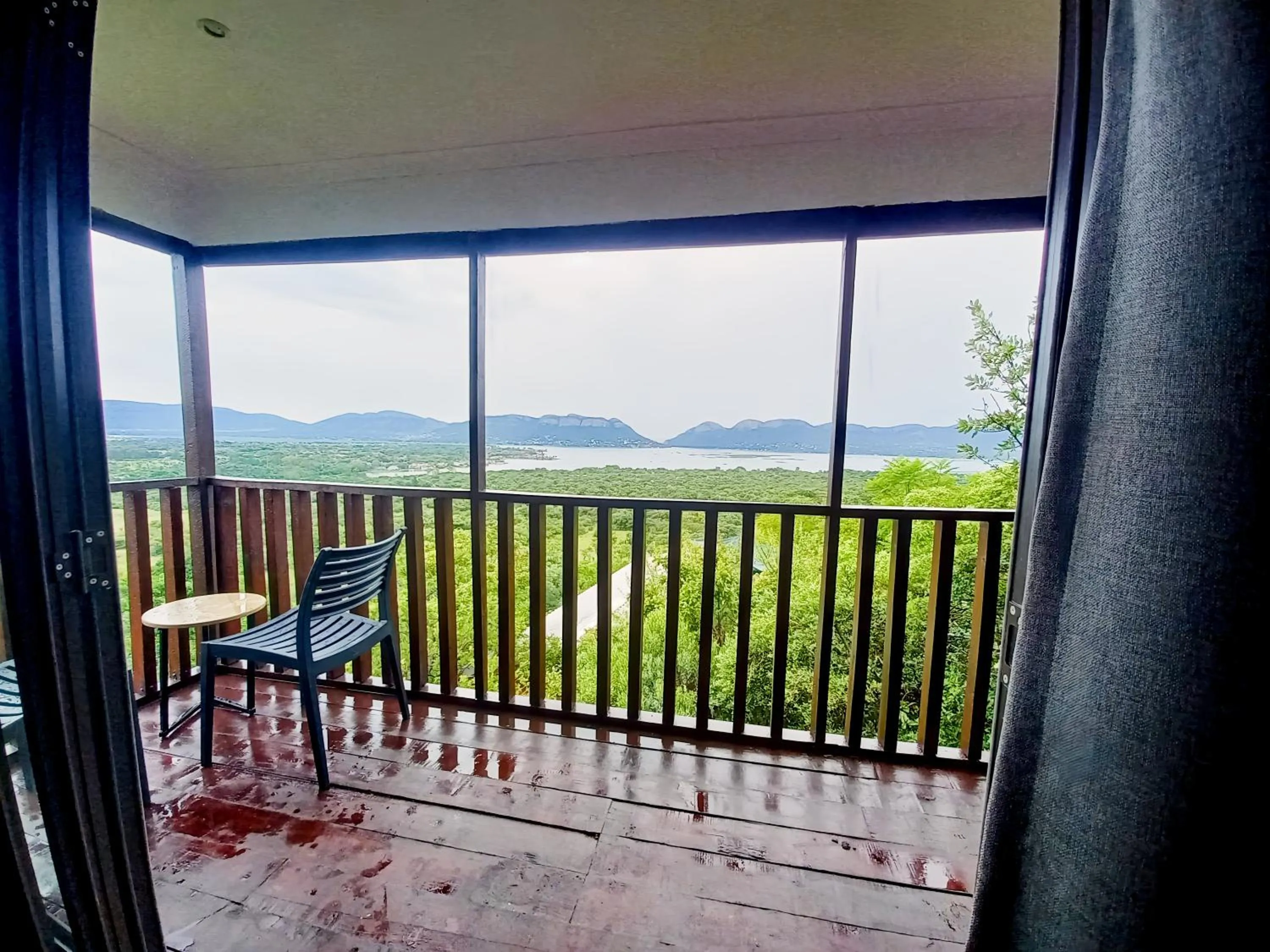 Patio in La Montagne Guest Lodge