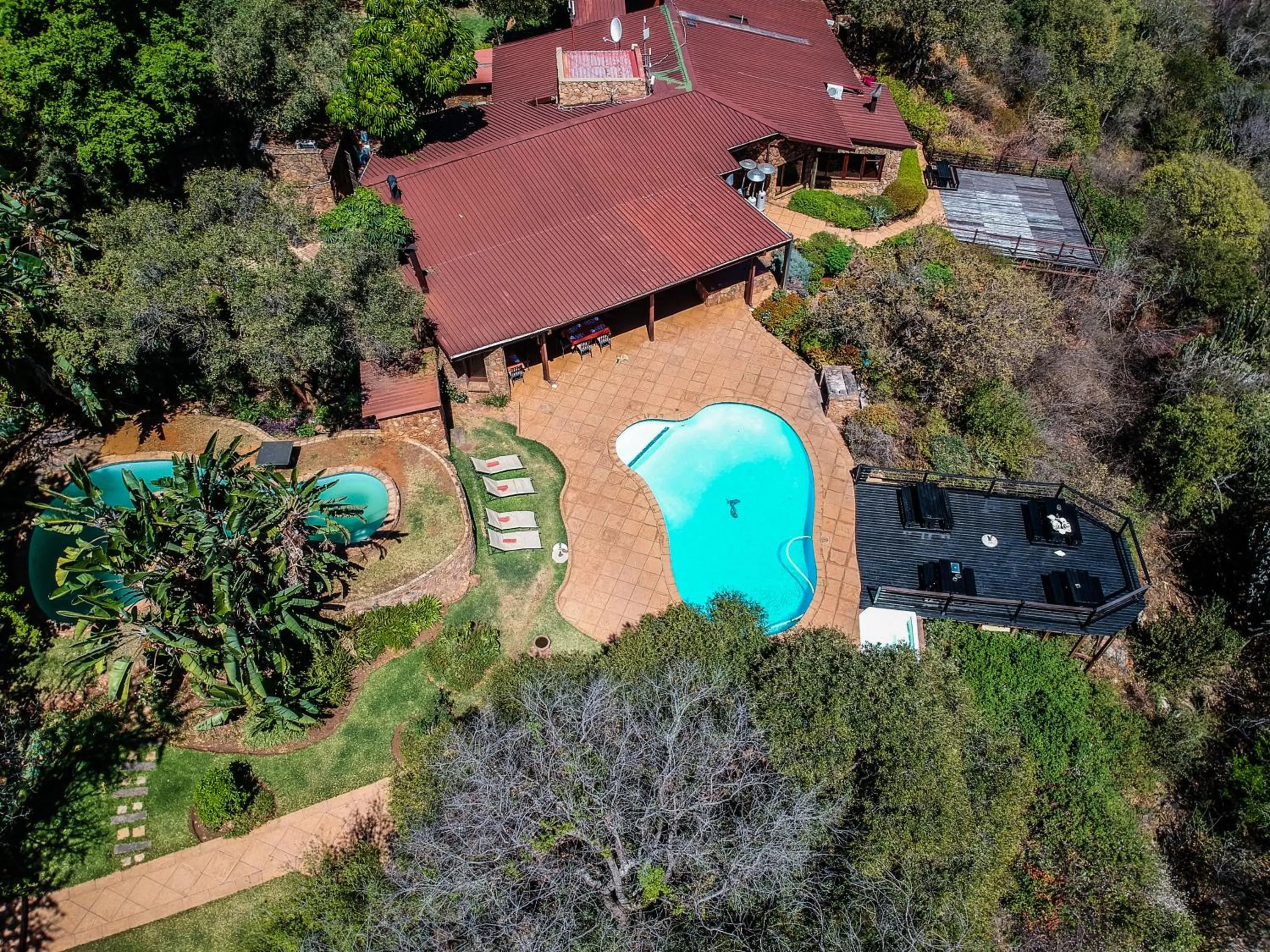 Property building in La Montagne Guest Lodge