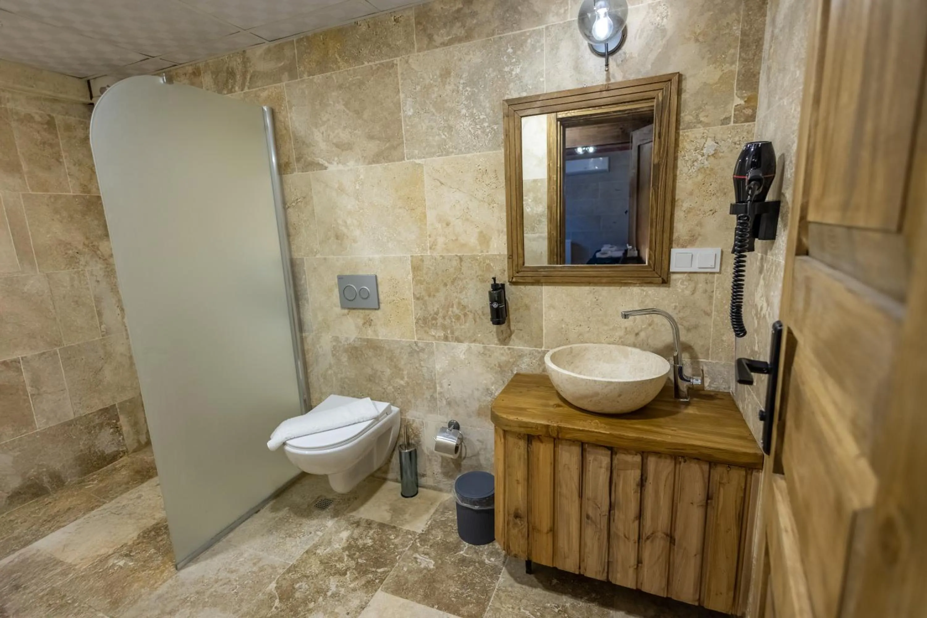 Shower in Rio Cappadocia Hotel