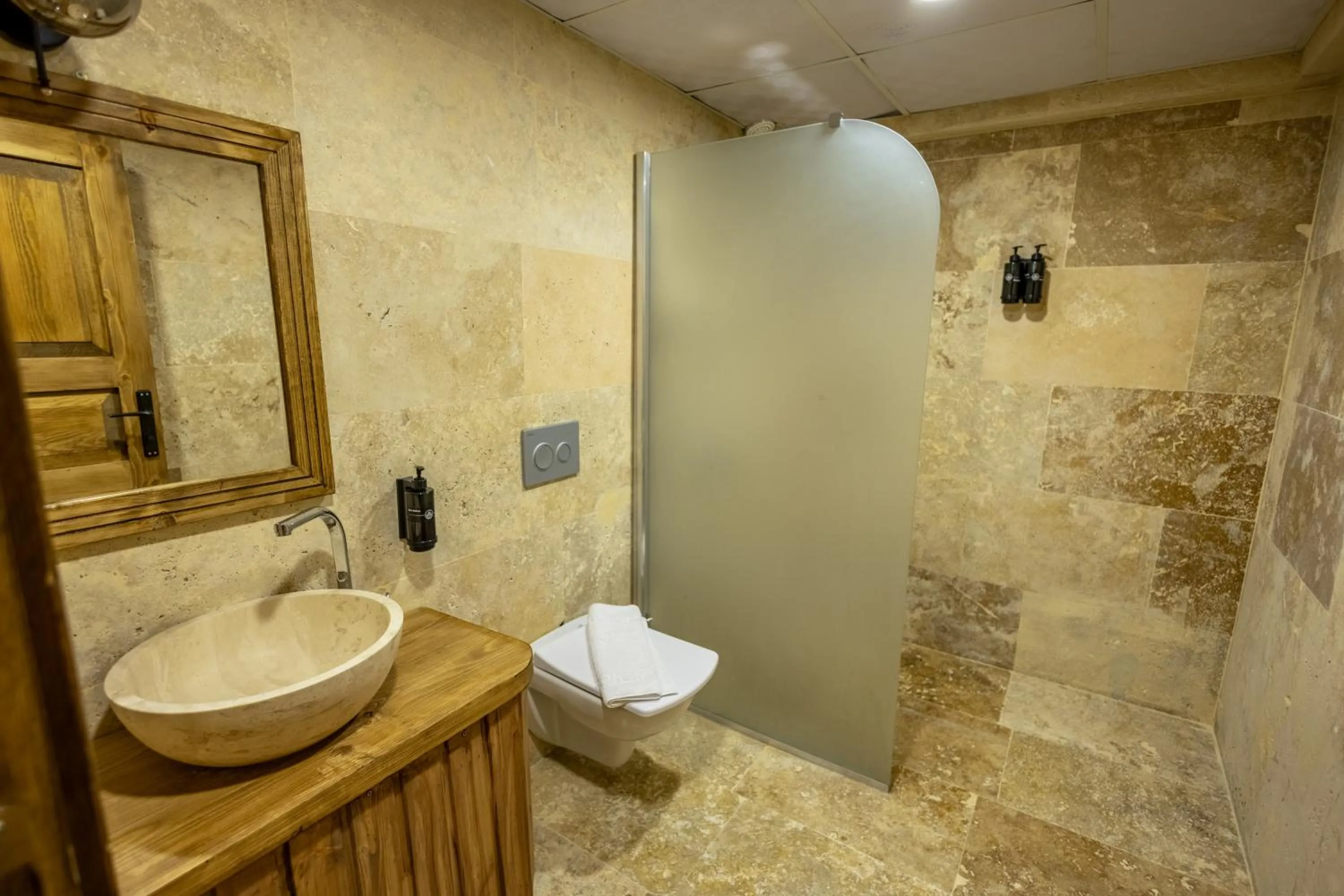 Shower in Rio Cappadocia Hotel
