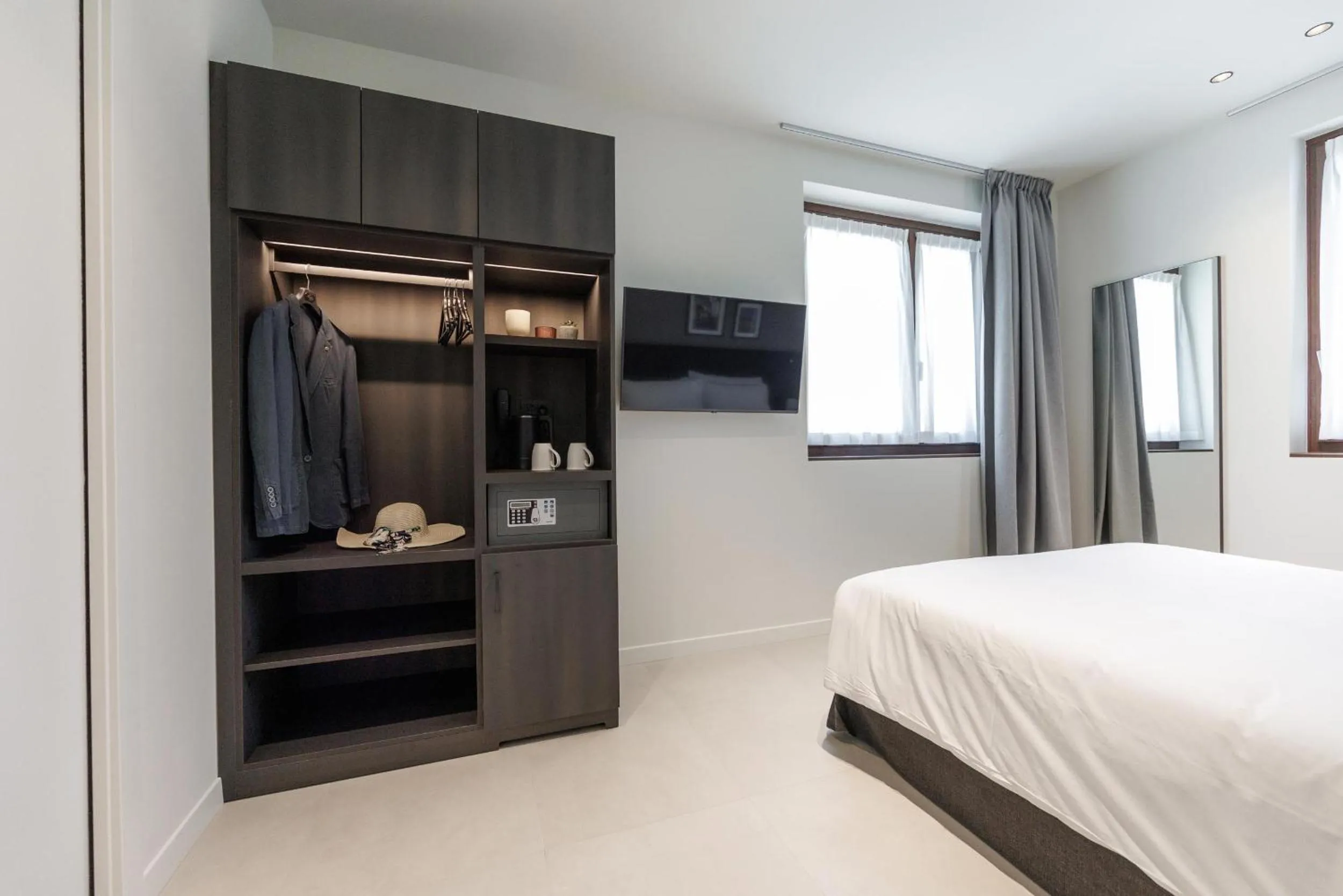 Bed in Hotel Stelvio Tirano